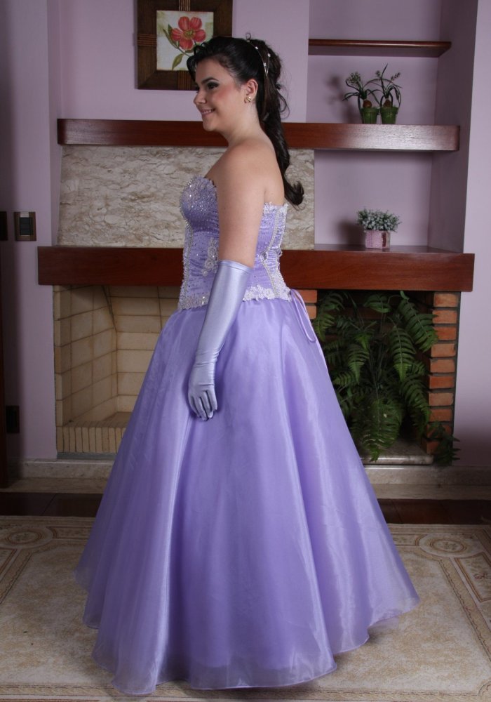 Vestido de Debutante Lilas - 8 - 2 - Hipnose Alta Costura e Spa para Noivas e Noivos - Campinas - SP - 2