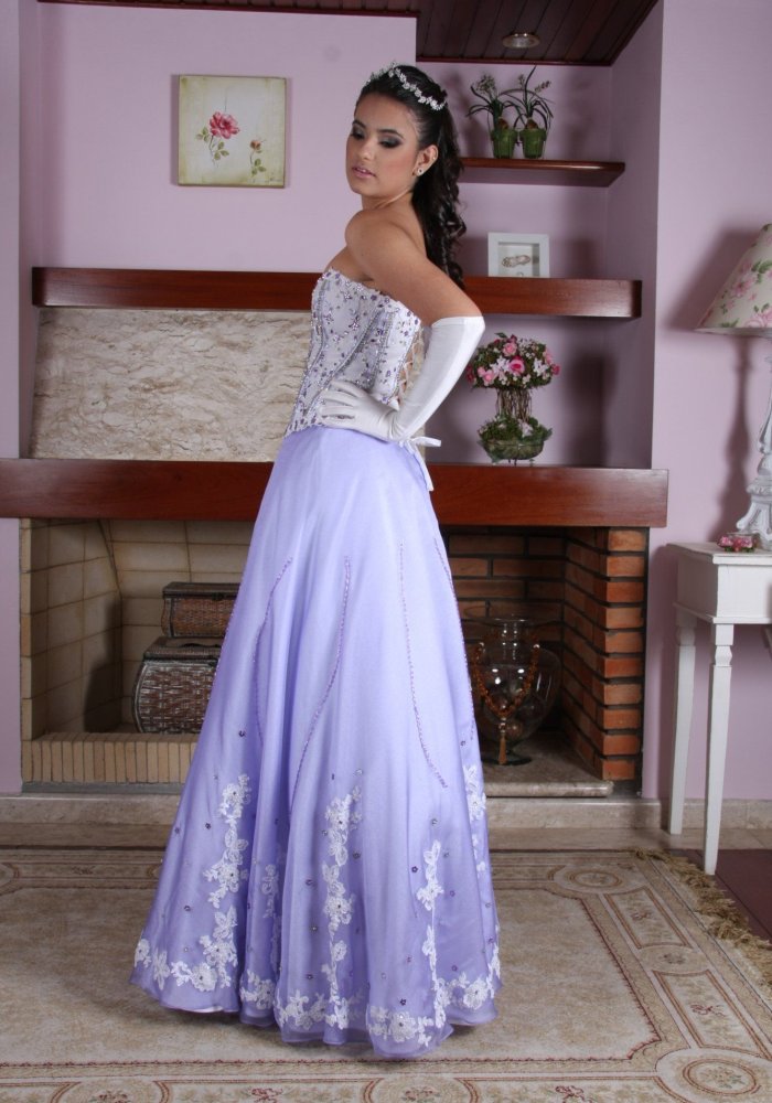 Vestido de Debutante Lilas - 13 - 2 - Hipnose Alta Costura e Spa para Noivas e Noivos - Campinas - SP - 2