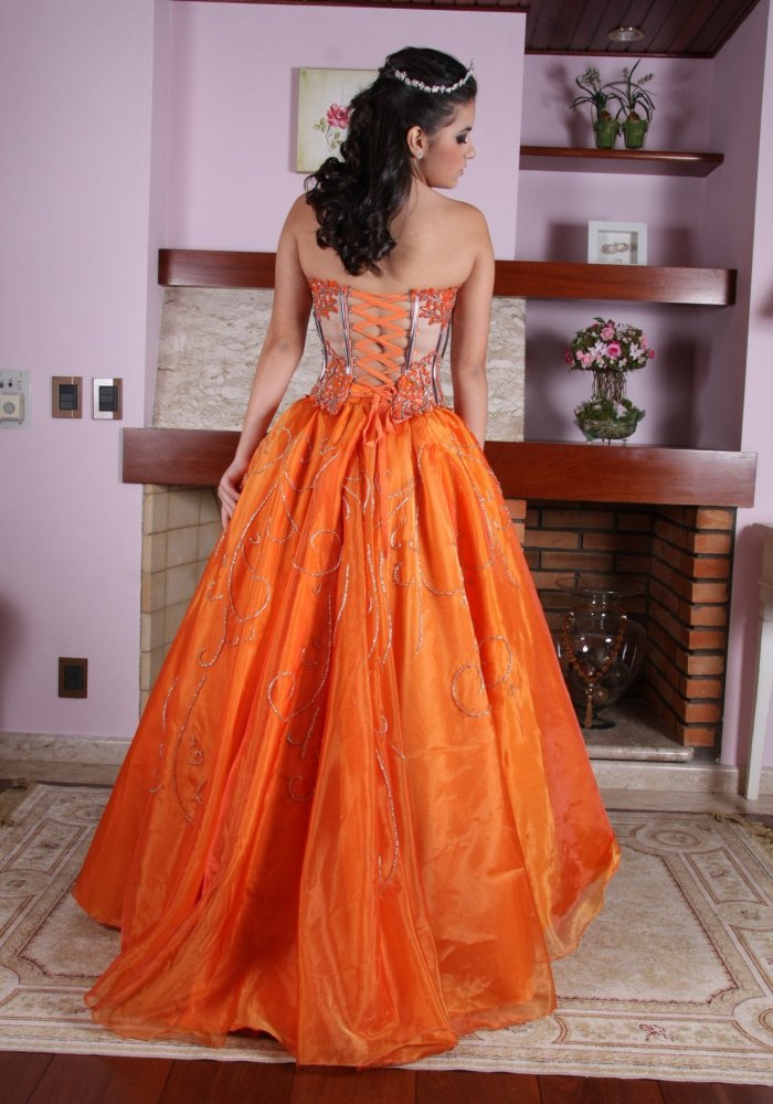 Vestido de Debutante Outros Modelos - 8 - 3 - Hipnose Alta Costura e Spa para Noivas e Noivos - Campinas - SP - 1
