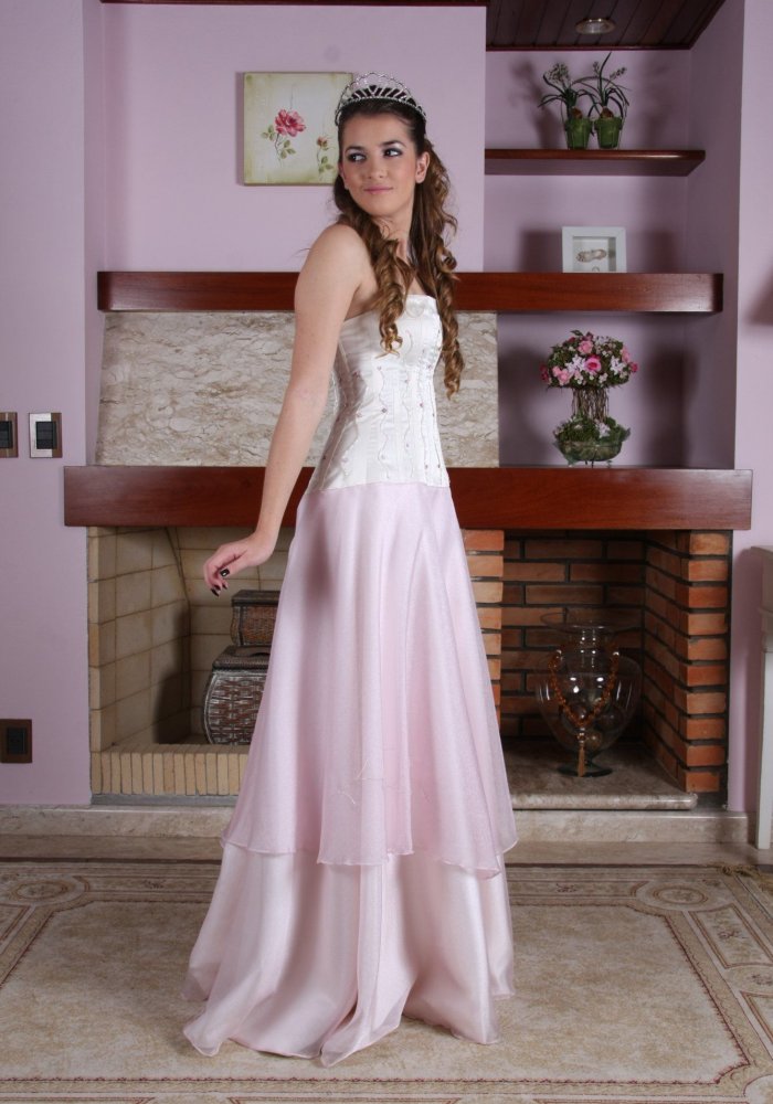Vestido de Debutante Rosa - 15 - 2 - Hipnose Alta Costura e Spa para Noivas e Noivos - Campinas - SP - 2