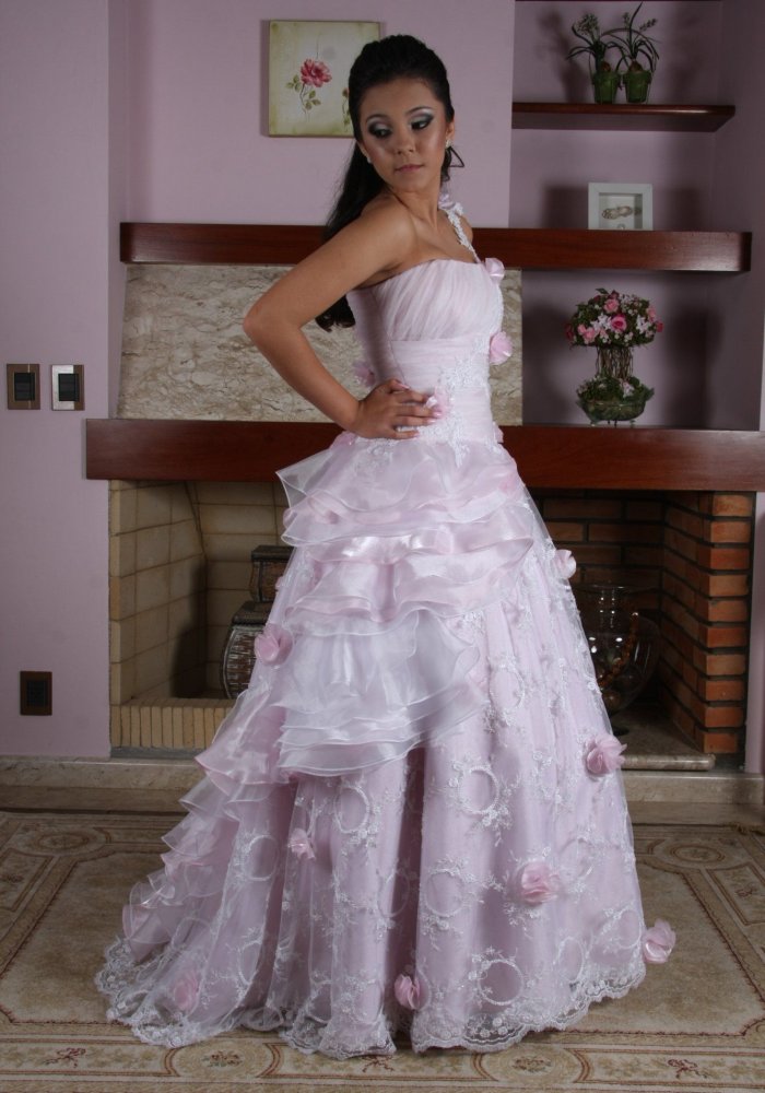 Vestido de Debutante Rosa - 23 - 2 - Hipnose Alta Costura e Spa para Noivas e Noivos - Campinas - SP - 2