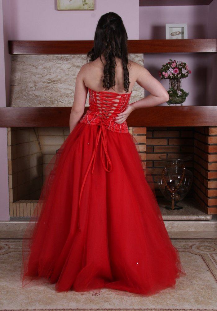 Vestido de Debutante Vermelho - 6 - 3 - Hipnose Alta Costura e Spa para Noivas e Noivos - Campinas - SP - 1