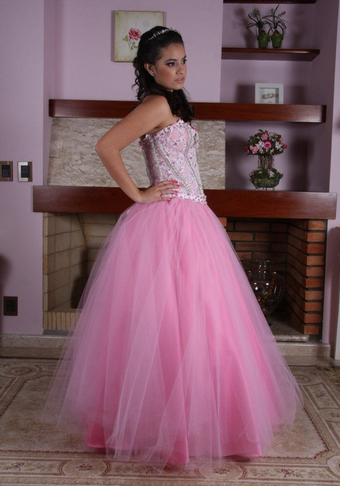Vestido de Debutante Rosa - 26 - 2 - Hipnose Alta Costura e Spa para Noivas e Noivos - Campinas - SP - 2