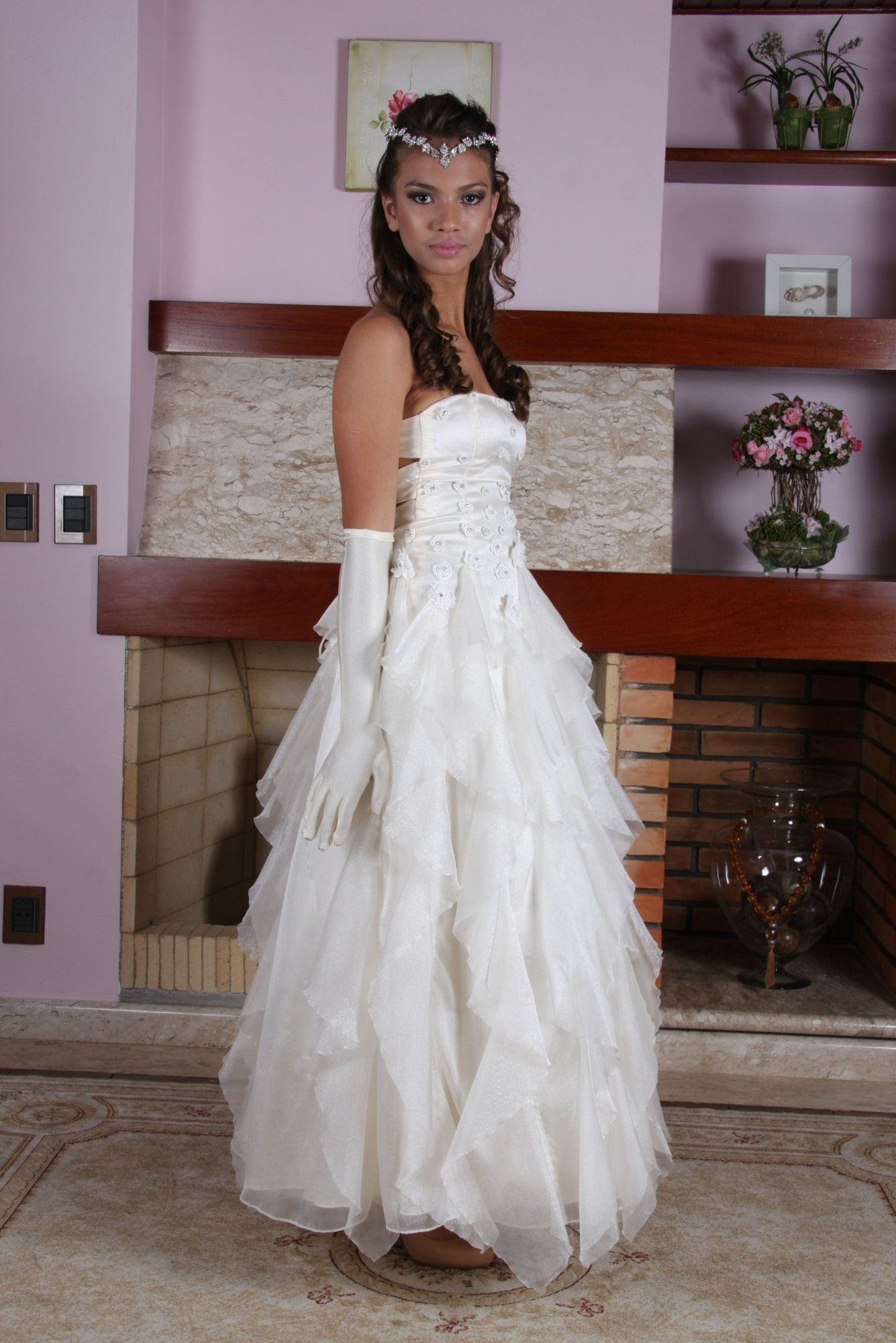 Vestido de Debutante Marfim e Ouro - 5 - Hipnose Alta Costura e Spa para Noivas e Noivos - Campinas - SP Vestido de Debutante, Vestido de Debutante Marfim e Ouro, Hipnose Alta Costura