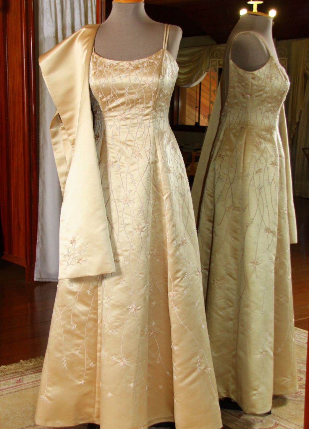 Vestidos para Mães, Madrinhas e Moda Festas - 1 - Hipnose Alta Costura e Spa para Noivas e Noivos - Campinas - SP Vestido de Festa para Mães, Vestido de Festa para Madrinhas, Vestido de Festa para Formatura, Hipnose Alta Costura