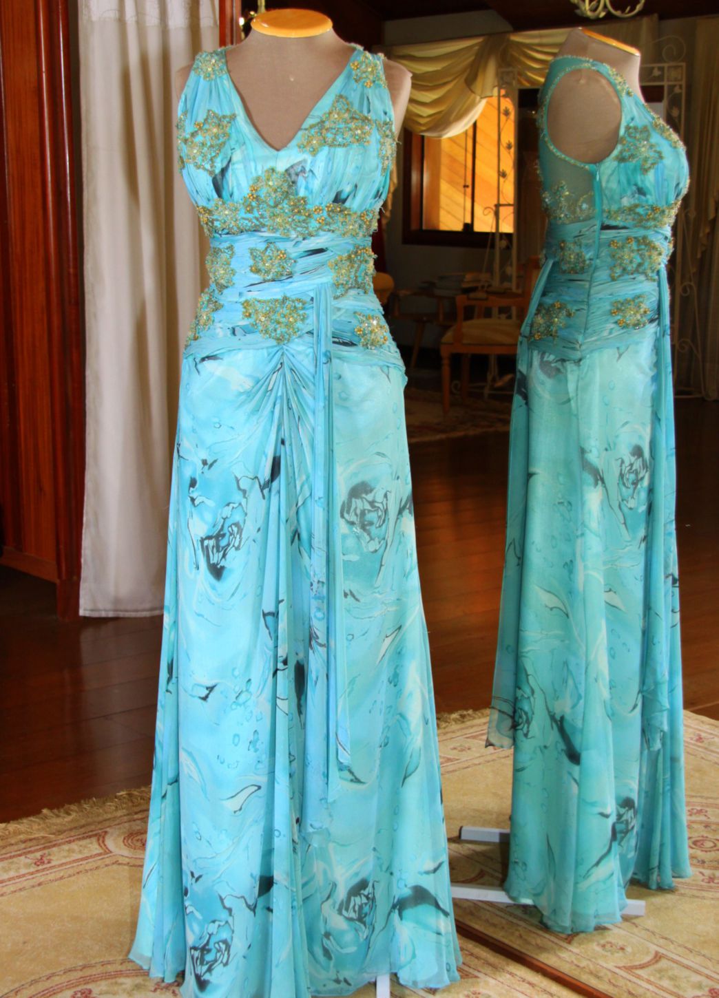 Vestidos para Mães, Madrinhas e Moda Festas - 103 - Hipnose Alta Costura e Spa para Noivas e Noivos - Campinas - SP Vestido de Festa para Mães, Vestido de Festa para Madrinhas, Vestido de Festa para Formatura, Hipnose Alta Costura