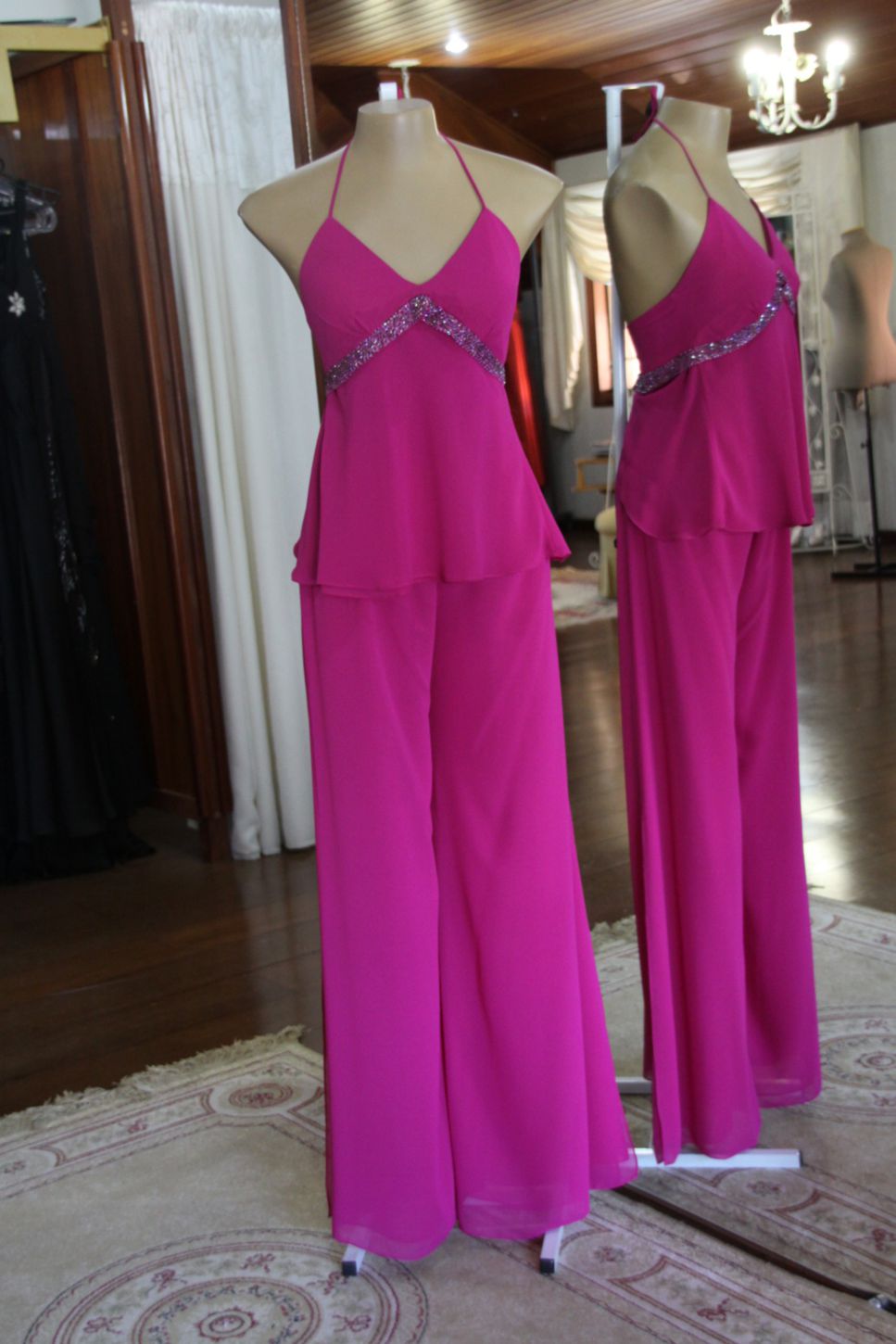 Vestidos para Mães, Madrinhas e Moda Festas - 104 - Hipnose Alta Costura e Spa para Noivas e Noivos - Campinas - SP Vestido de Festa para Mães, Vestido de Festa para Madrinhas, Vestido de Festa para Formatura, Hipnose Alta Costura