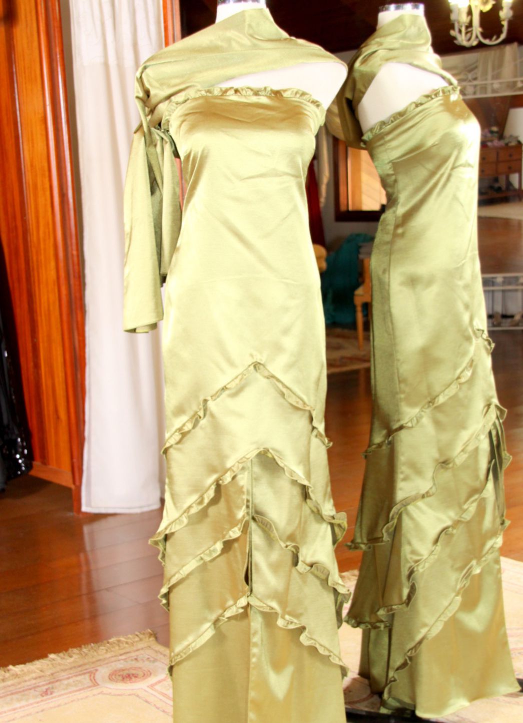 Vestidos para Mães, Madrinhas e Moda Festas - 114 - Hipnose Alta Costura e Spa para Noivas e Noivos - Campinas - SP Vestido de Festa para Mães, Vestido de Festa para Madrinhas, Vestido de Festa para Formatura, Hipnose Alta Costura