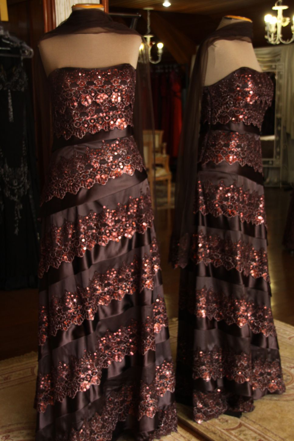 Vestidos para Mães, Madrinhas e Moda Festas - 119 - Hipnose Alta Costura e Spa para Noivas e Noivos - Campinas - SP Vestido de Festa para Mães, Vestido de Festa para Madrinhas, Vestido de Festa para Formatura, Hipnose Alta Costura