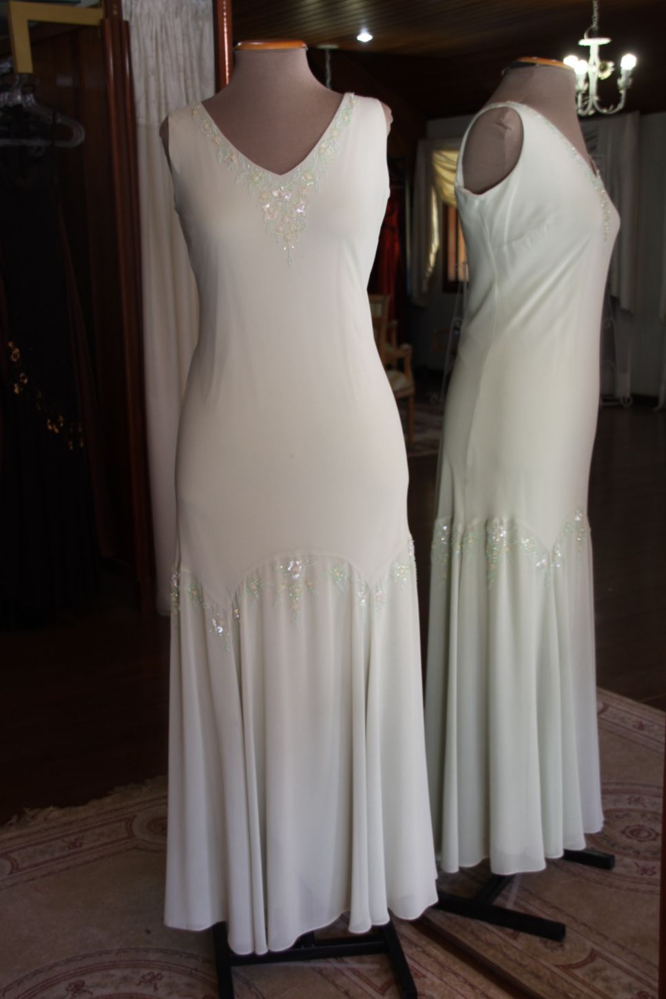 Vestidos para Mães, Madrinhas e Moda Festas - 124 - Hipnose Alta Costura e Spa para Noivas e Noivos - Campinas - SP Vestido de Festa para Mães, Vestido de Festa para Madrinhas, Vestido de Festa para Formatura, Hipnose Alta Costura