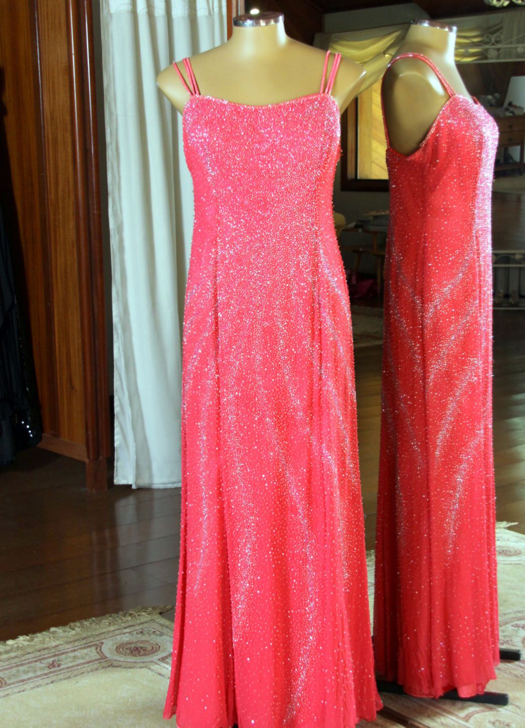 Vestidos para Mães, Madrinhas e Moda Festas - 15 - Hipnose Alta Costura e Spa para Noivas e Noivos - Campinas - SP Vestido de Festa para Mães, Vestido de Festa para Madrinhas, Vestido de Festa para Formatura, Hipnose Alta Costura