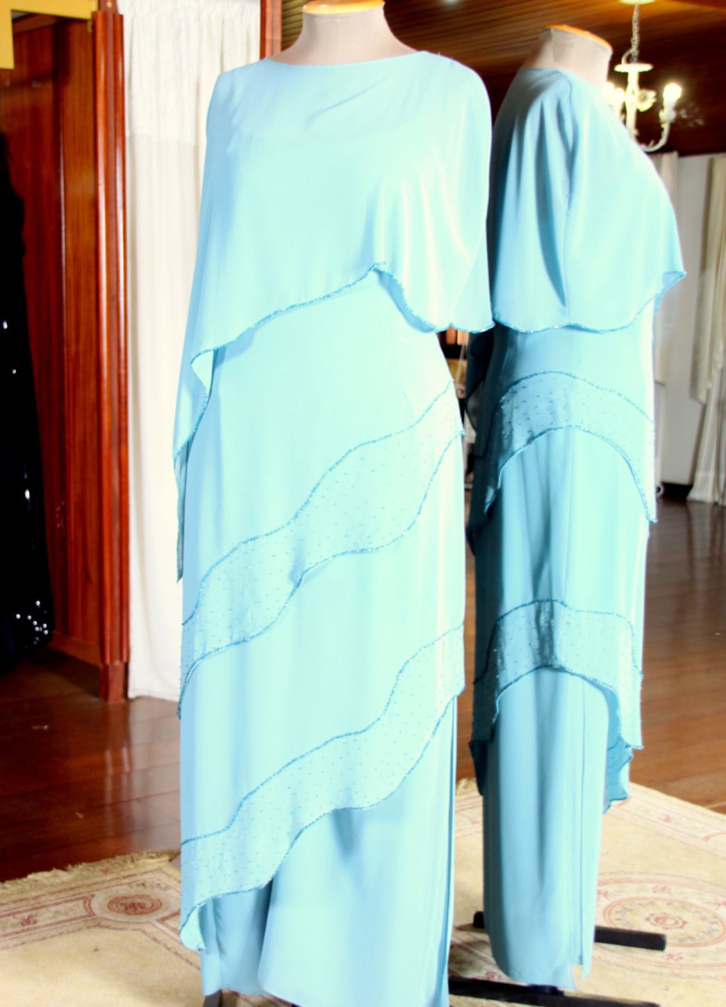 Vestidos para Mães, Madrinhas e Moda Festas - 161 - Hipnose Alta Costura e Spa para Noivas e Noivos - Campinas - SP Vestido de Festa para Mães, Vestido de Festa para Madrinhas, Vestido de Festa para Formatura, Hipnose Alta Costura