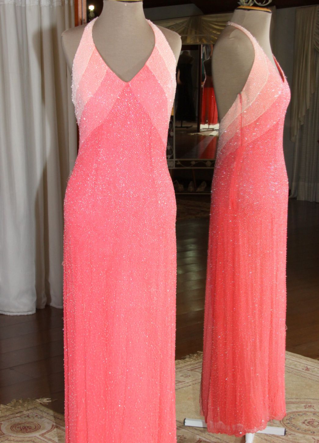 Vestidos para Mães, Madrinhas e Moda Festas - 164 - Hipnose Alta Costura e Spa para Noivas e Noivos - Campinas - SP Vestido de Festa para Mães, Vestido de Festa para Madrinhas, Vestido de Festa para Formatura, Hipnose Alta Costura