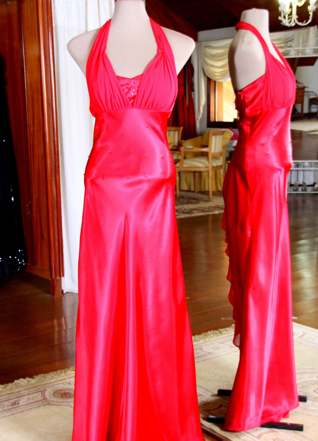 Vestidos para Mães, Madrinhas e Moda Festas - 167 - Hipnose Alta Costura e Spa para Noivas e Noivos - Campinas - SP Vestido de Festa para Mães, Vestido de Festa para Madrinhas, Vestido de Festa para Formatura, Hipnose Alta Costura