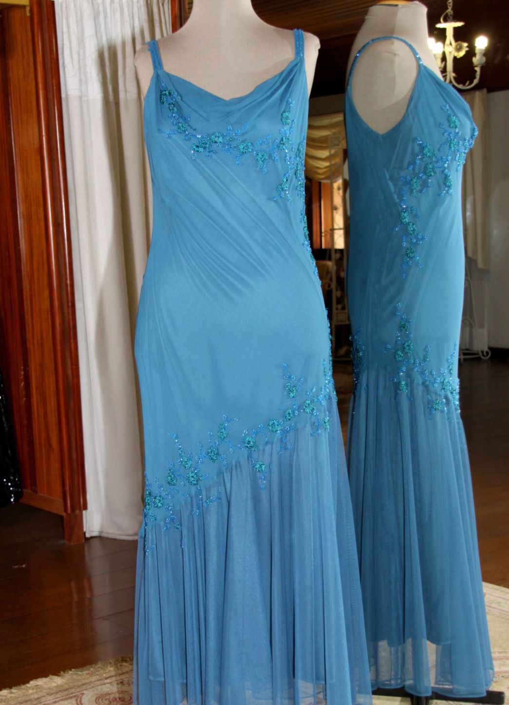 Vestidos para Mães, Madrinhas e Moda Festas - 168 - Hipnose Alta Costura e Spa para Noivas e Noivos - Campinas - SP Vestido de Festa para Mães, Vestido de Festa para Madrinhas, Vestido de Festa para Formatura, Hipnose Alta Costura