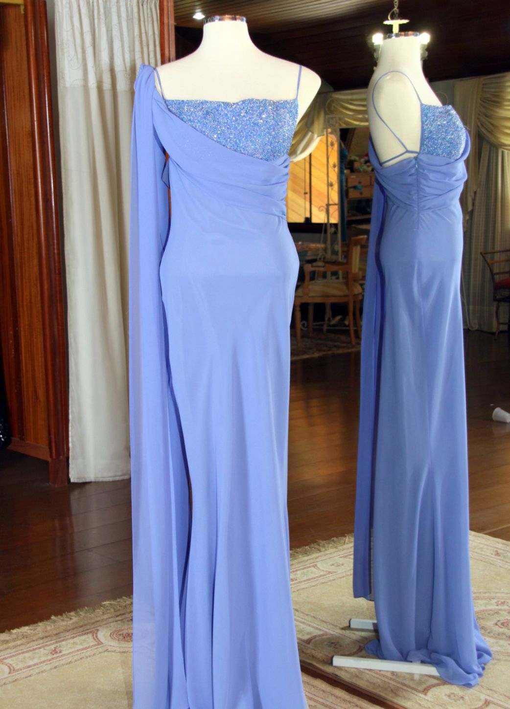 Vestidos para Mães, Madrinhas e Moda Festas - 221 - Hipnose Alta Costura e Spa para Noivas e Noivos - Campinas - SP Vestido de Festa para Mães, Vestido de Festa para Madrinhas, Vestido de Festa para Formatura, Hipnose Alta Costura