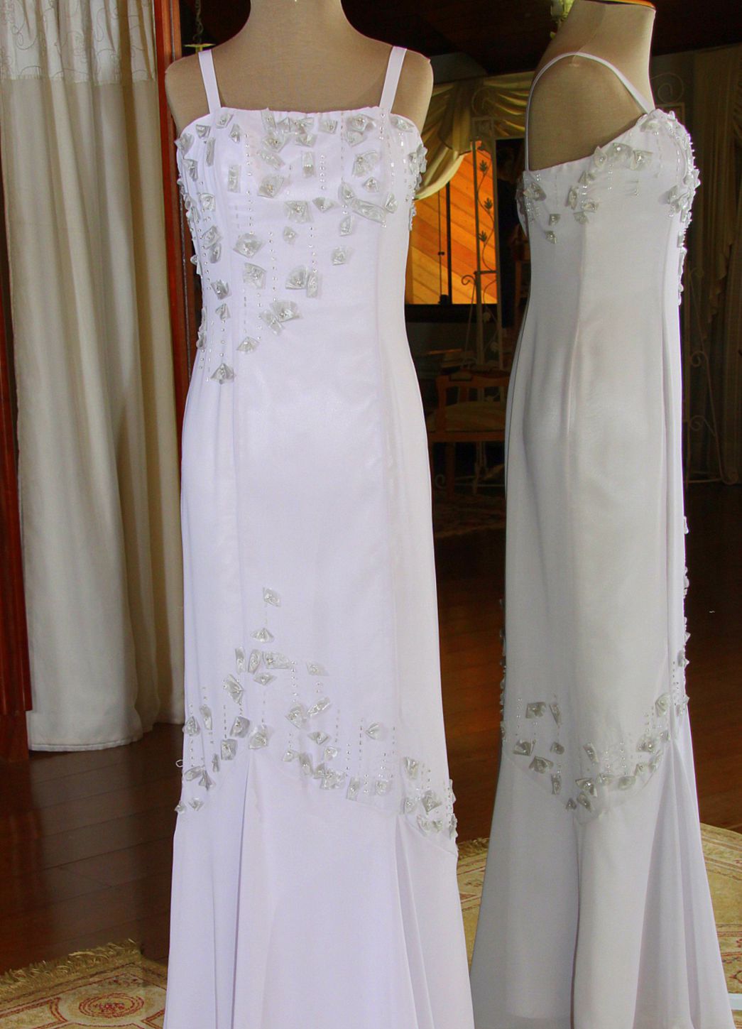 Vestidos para Mães, Madrinhas e Moda Festas - 233 - Hipnose Alta Costura e Spa para Noivas e Noivos - Campinas - SP Vestido de Festa para Mães, Vestido de Festa para Madrinhas, Vestido de Festa para Formatura, Hipnose Alta Costura