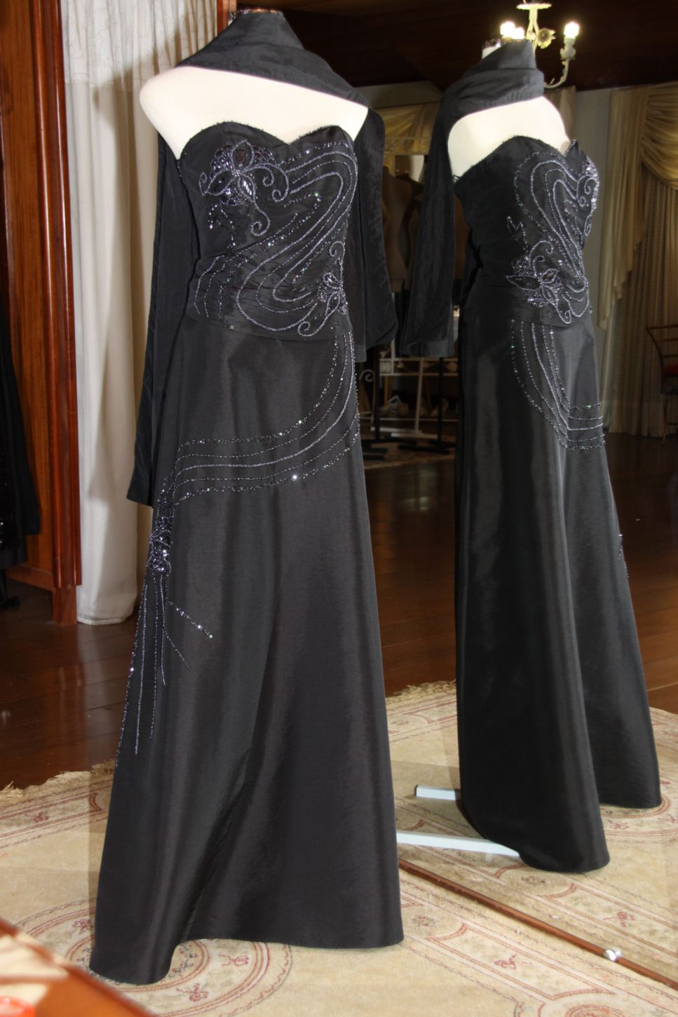 Vestidos para Mães, Madrinhas e Moda Festas - 234 - Hipnose Alta Costura e Spa para Noivas e Noivos - Campinas - SP Vestido de Festa para Mães, Vestido de Festa para Madrinhas, Vestido de Festa para Formatura, Hipnose Alta Costura