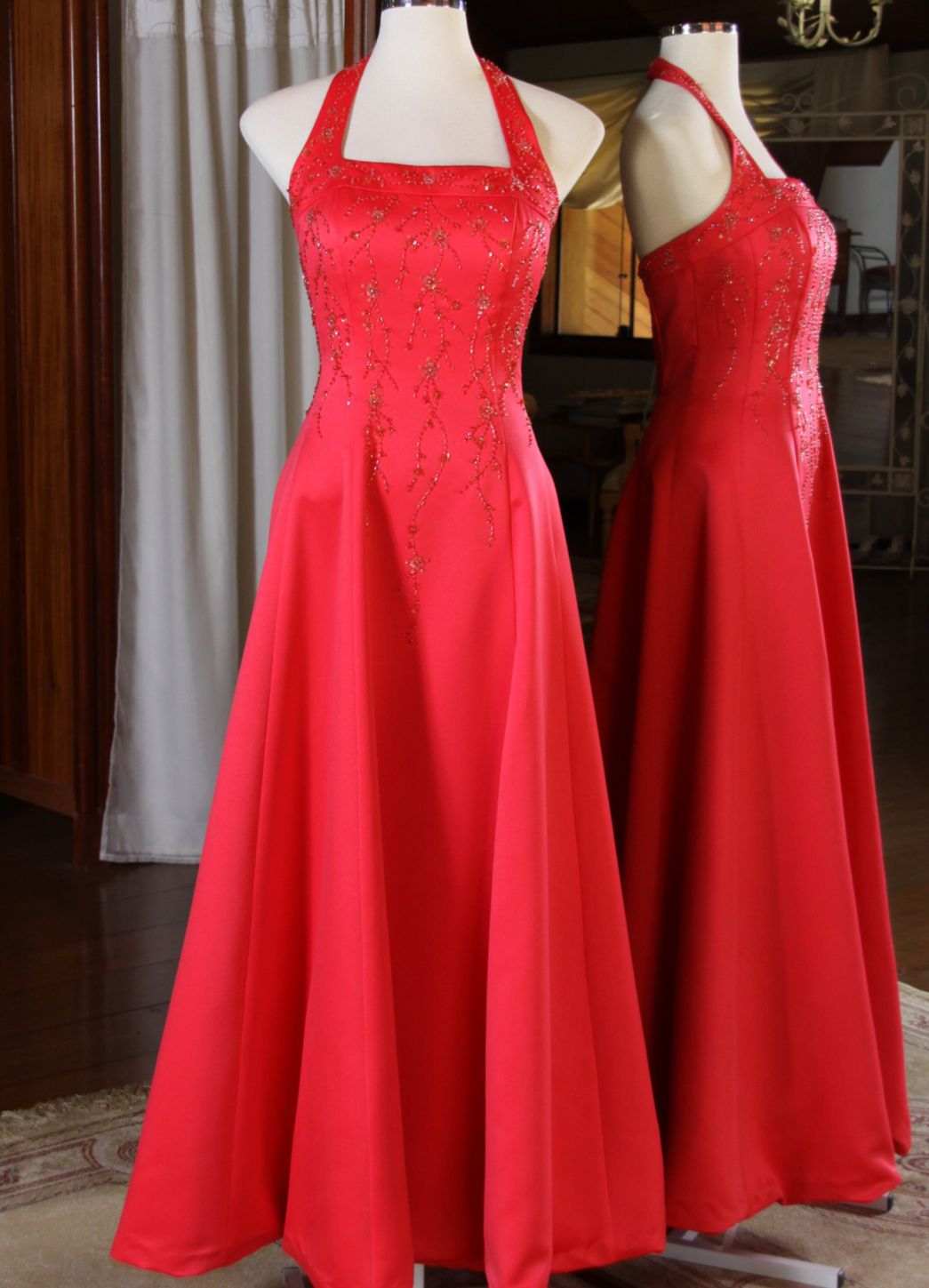 Vestidos para Mães, Madrinhas e Moda Festas - 299 - Hipnose Alta Costura e Spa para Noivas e Noivos - Campinas - SP Vestido de Festa para Mães, Vestido de Festa para Madrinhas, Vestido de Festa para Formatura, Hipnose Alta Costura