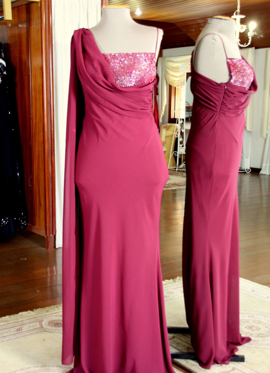 Vestidos para Mães, Madrinhas e Moda Festas - 304 - Hipnose Alta Costura e Spa para Noivas e Noivos - Campinas - SP Vestido de Festa para Mães, Vestido de Festa para Madrinhas, Vestido de Festa para Formatura, Hipnose Alta Costura