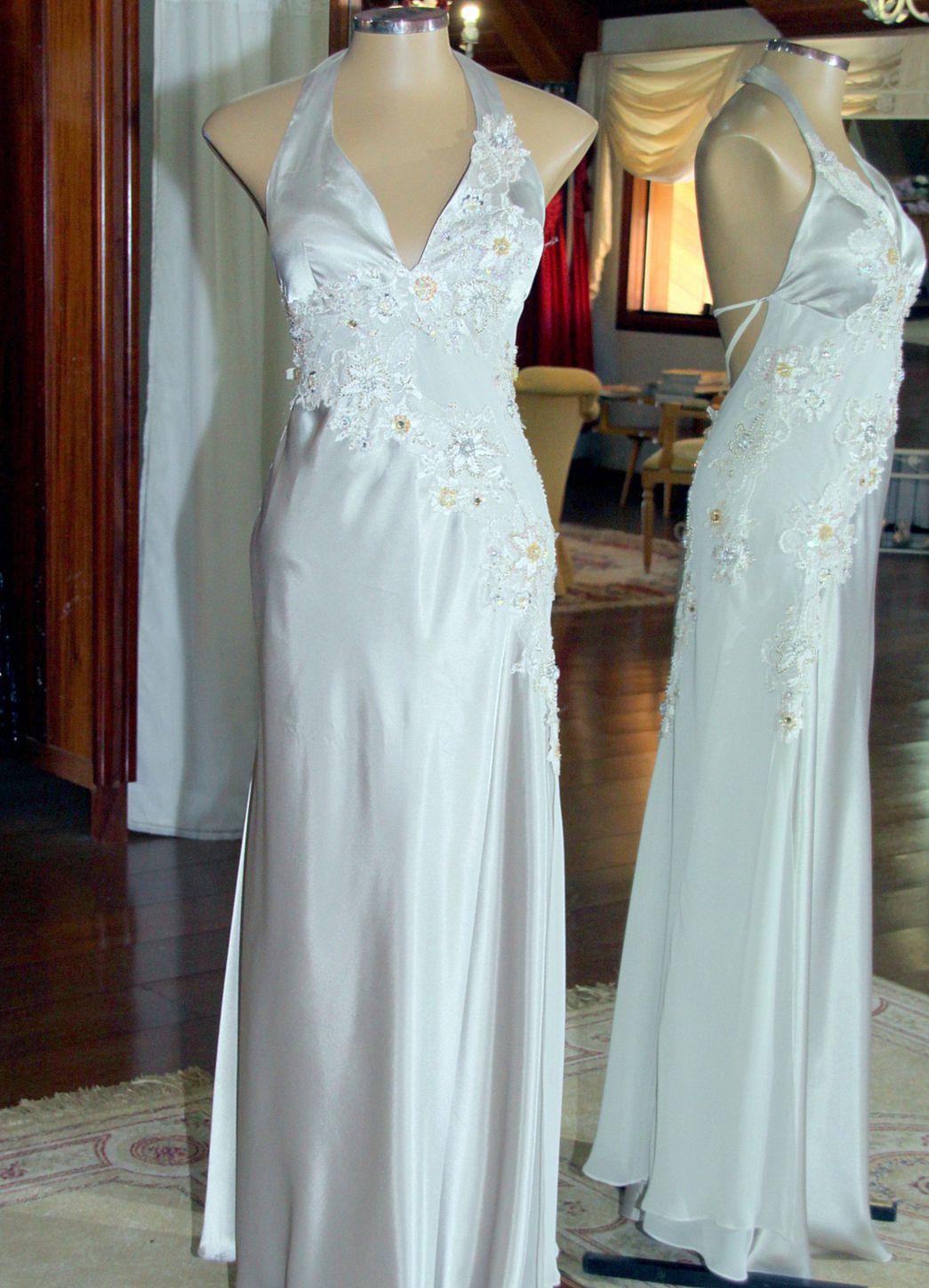 Vestidos para Mães, Madrinhas e Moda Festas - 31 - Hipnose Alta Costura e Spa para Noivas e Noivos - Campinas - SP Vestido de Festa para Mães, Vestido de Festa para Madrinhas, Vestido de Festa para Formatura, Hipnose Alta Costura