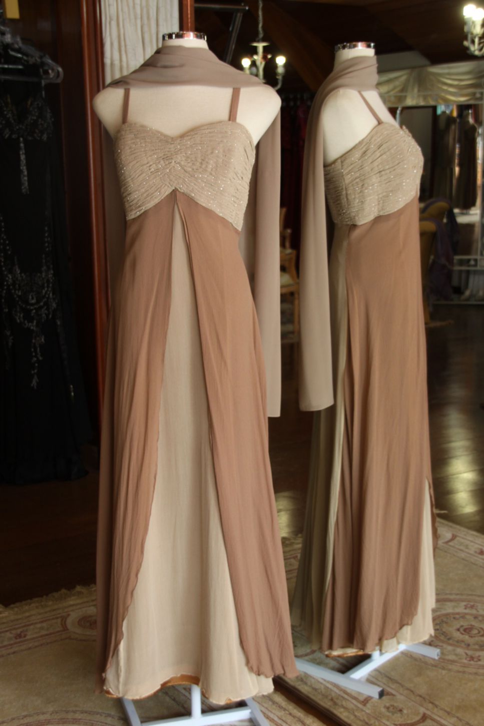 Vestidos para Mães, Madrinhas e Moda Festas - 32 - Hipnose Alta Costura e Spa para Noivas e Noivos - Campinas - SP Vestido de Festa para Mães, Vestido de Festa para Madrinhas, Vestido de Festa para Formatura, Hipnose Alta Costura