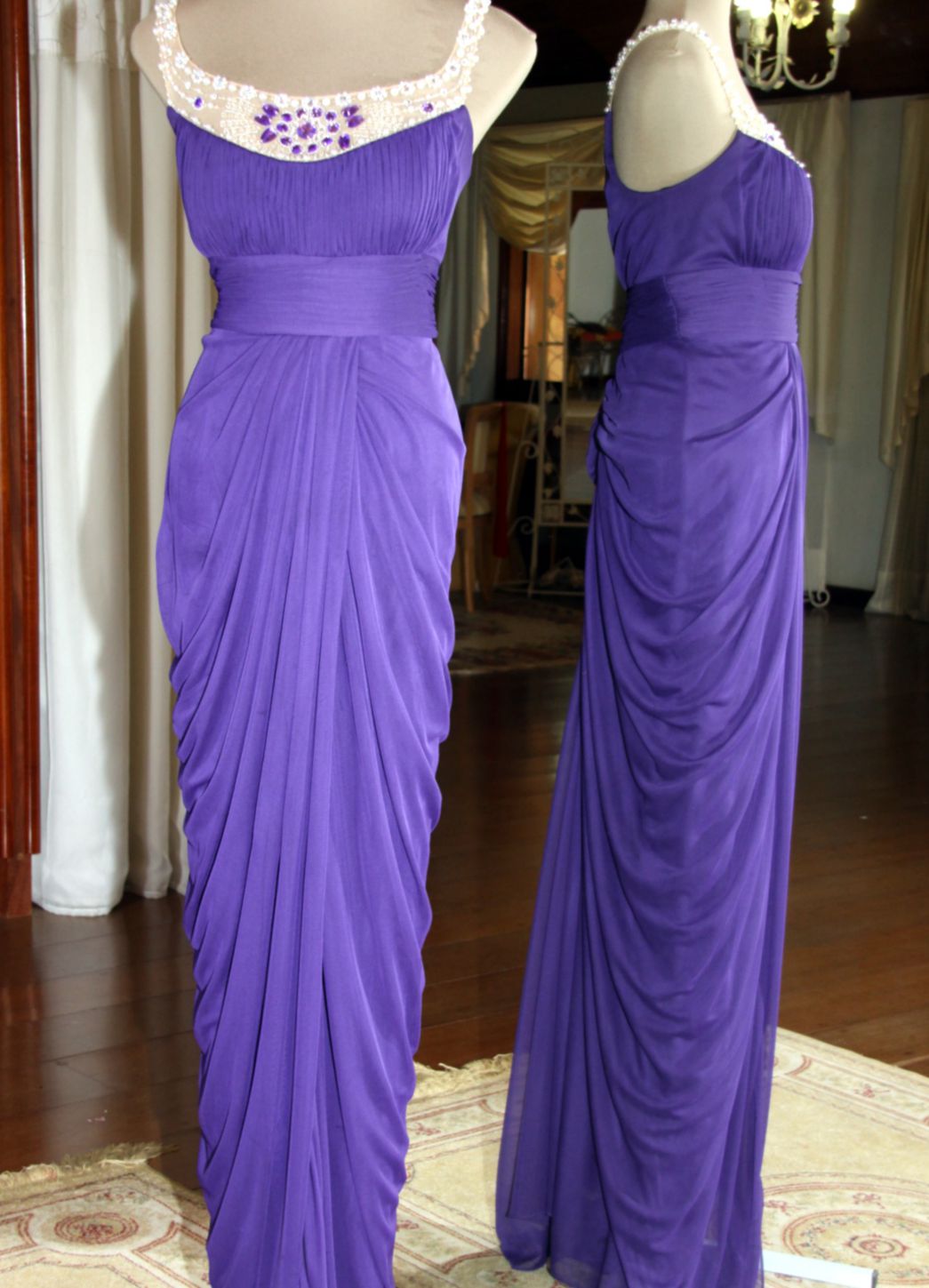 Vestidos para Mães, Madrinhas e Moda Festas - 331 - Hipnose Alta Costura e Spa para Noivas e Noivos - Campinas - SP Vestido de Festa para Mães, Vestido de Festa para Madrinhas, Vestido de Festa para Formatura, Hipnose Alta Costura