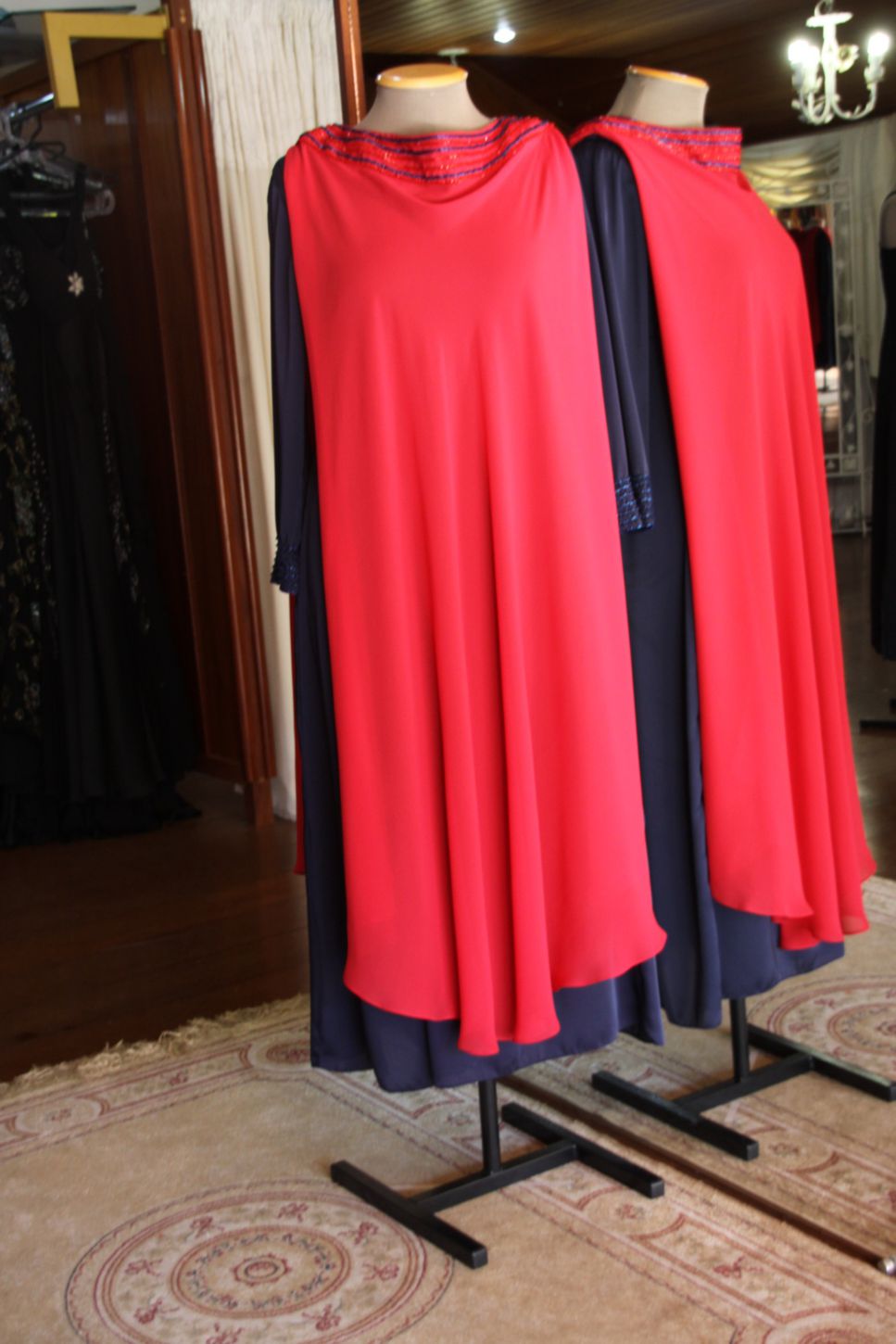 Vestidos para Mães, Madrinhas e Moda Festas - 357 - Hipnose Alta Costura e Spa para Noivas e Noivos - Campinas - SP Vestido de Festa para Mães, Vestido de Festa para Madrinhas, Vestido de Festa para Formatura, Hipnose Alta Costura