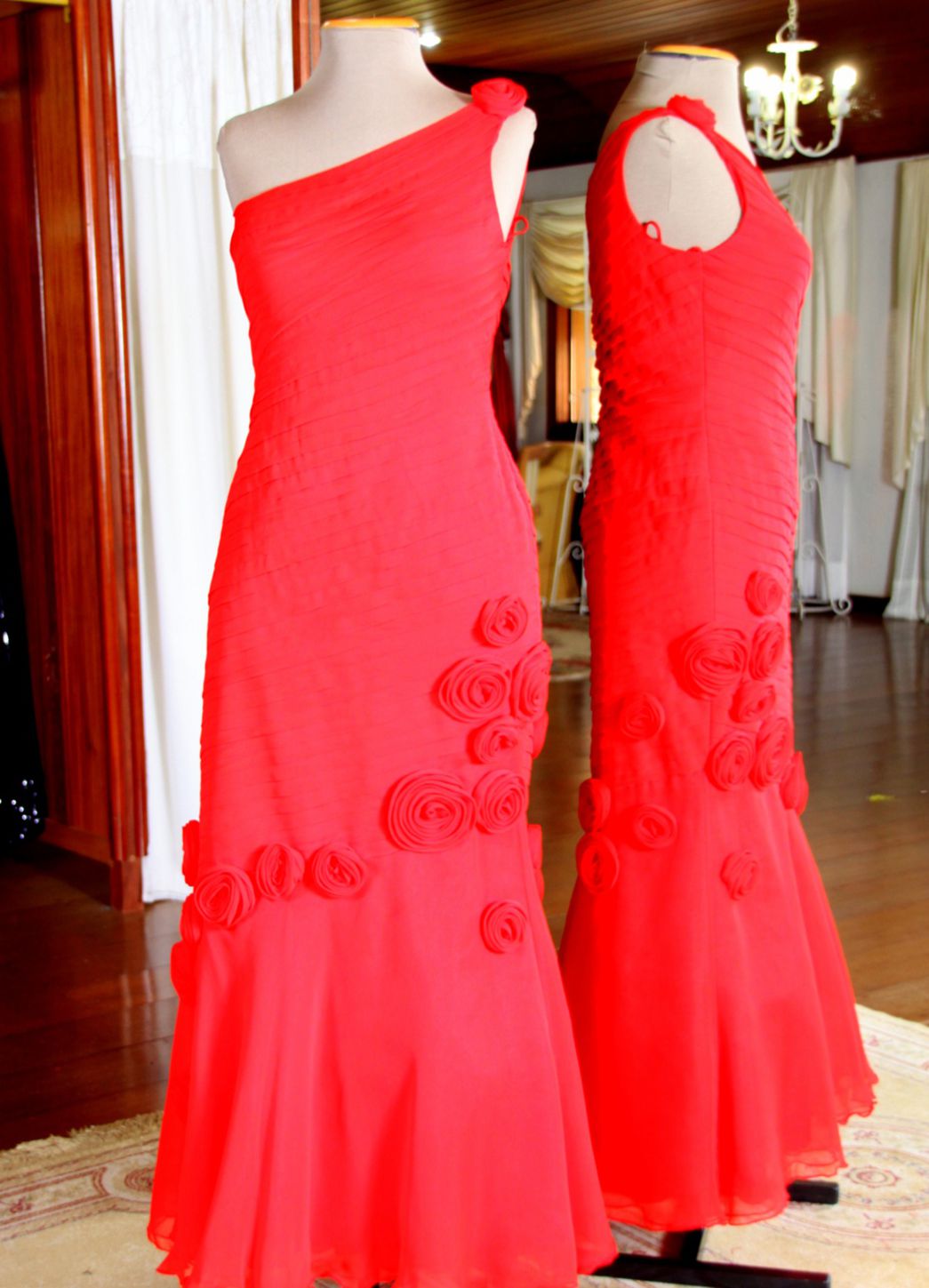 Vestidos para Mães, Madrinhas e Moda Festas - 362 - Hipnose Alta Costura e Spa para Noivas e Noivos - Campinas - SP Vestido de Festa para Mães, Vestido de Festa para Madrinhas, Vestido de Festa para Formatura, Hipnose Alta Costura