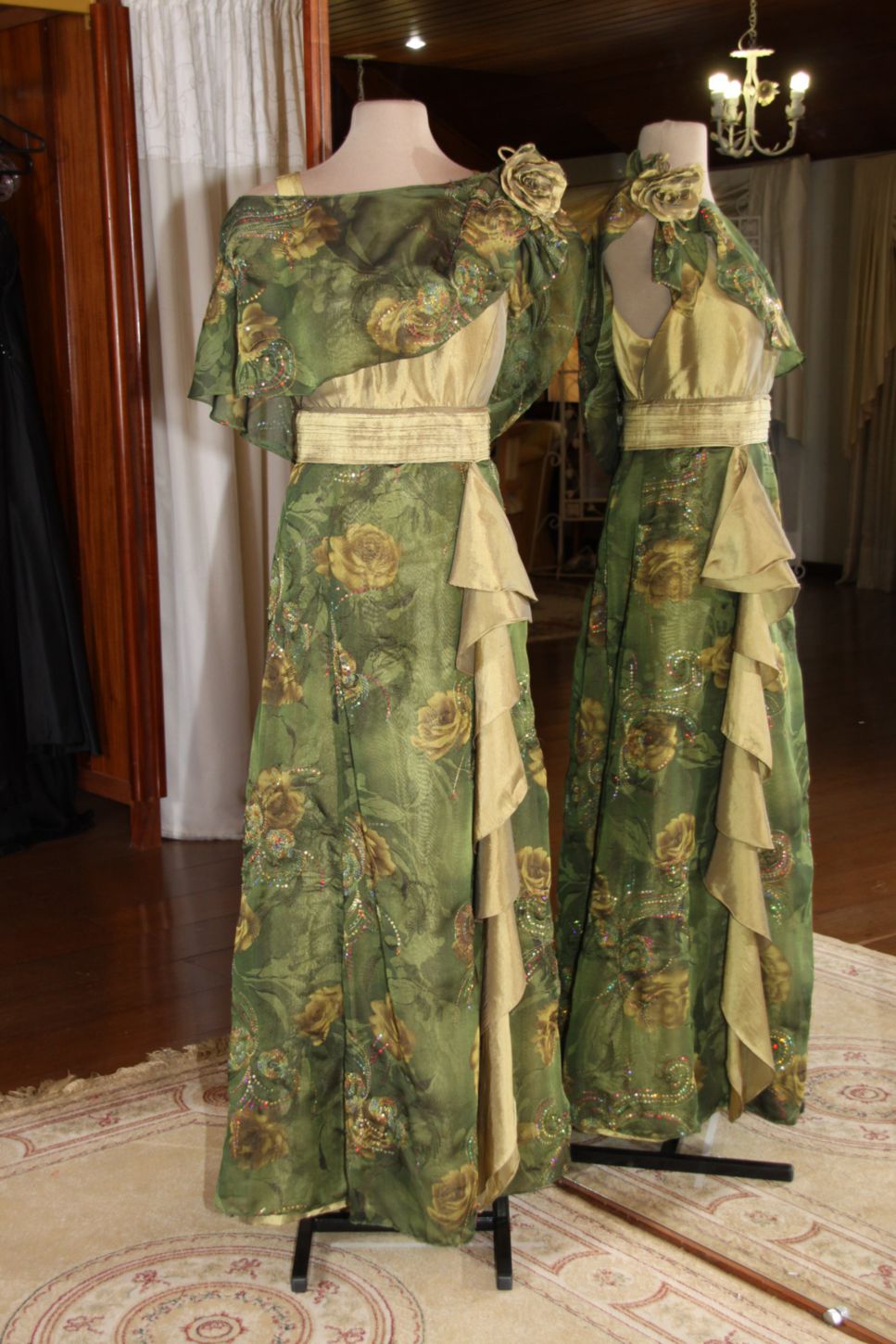 Vestidos para Mães, Madrinhas e Moda Festas - 368 - Hipnose Alta Costura e Spa para Noivas e Noivos - Campinas - SP Vestido de Festa para Mães, Vestido de Festa para Madrinhas, Vestido de Festa para Formatura, Hipnose Alta Costura