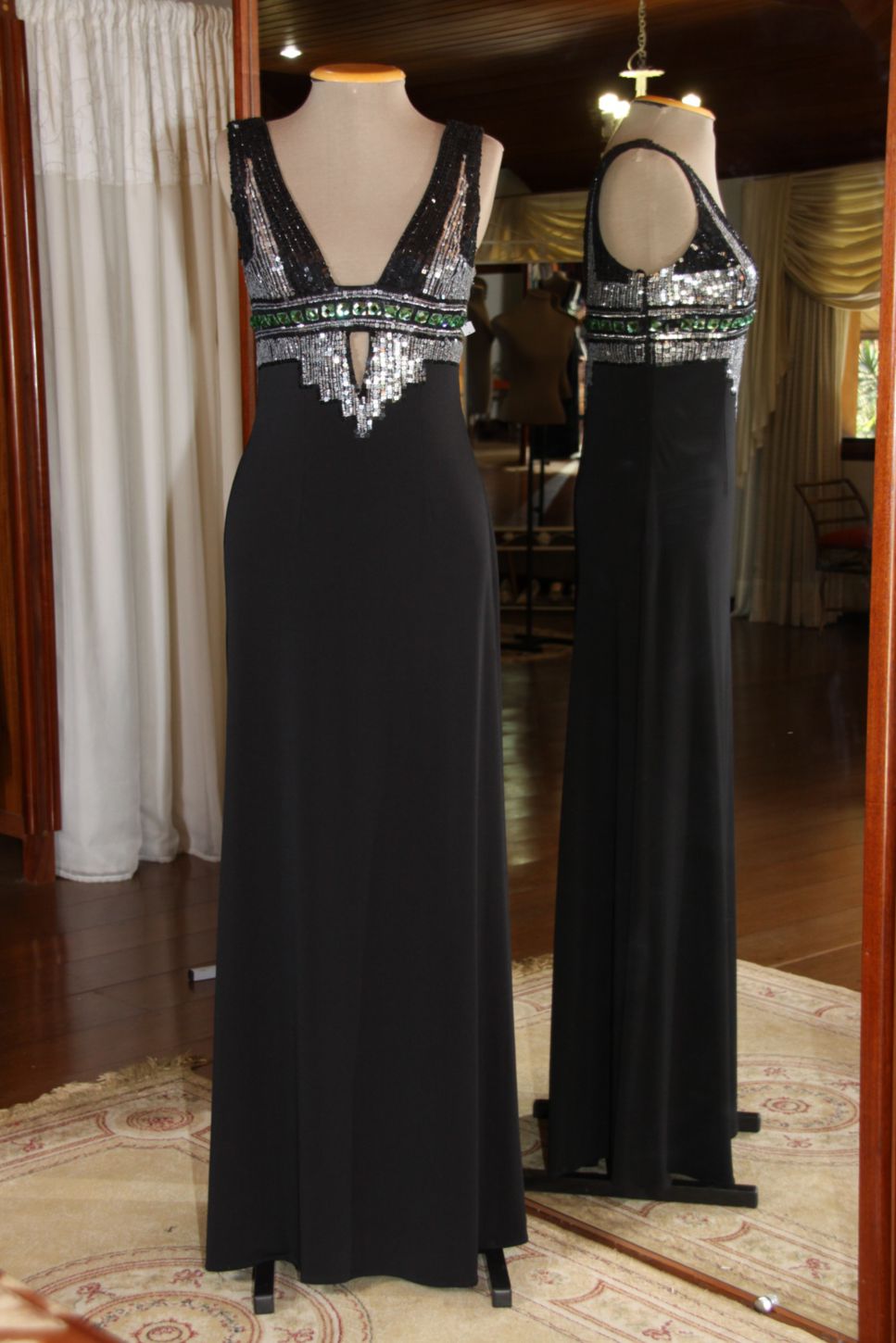 Vestidos para Mães, Madrinhas e Moda Festas - 391 - Hipnose Alta Costura e Spa para Noivas e Noivos - Campinas - SP Vestido de Festa para Mães, Vestido de Festa para Madrinhas, Vestido de Festa para Formatura, Hipnose Alta Costura