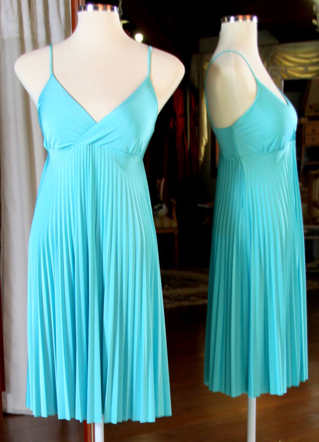 Vestidos para Mães, Madrinhas e Moda Festas - 406 - Hipnose Alta Costura e Spa para Noivas e Noivos - Campinas - SP Vestido de Festa para Mães, Vestido de Festa para Madrinhas, Vestido de Festa para Formatura, Hipnose Alta Costura