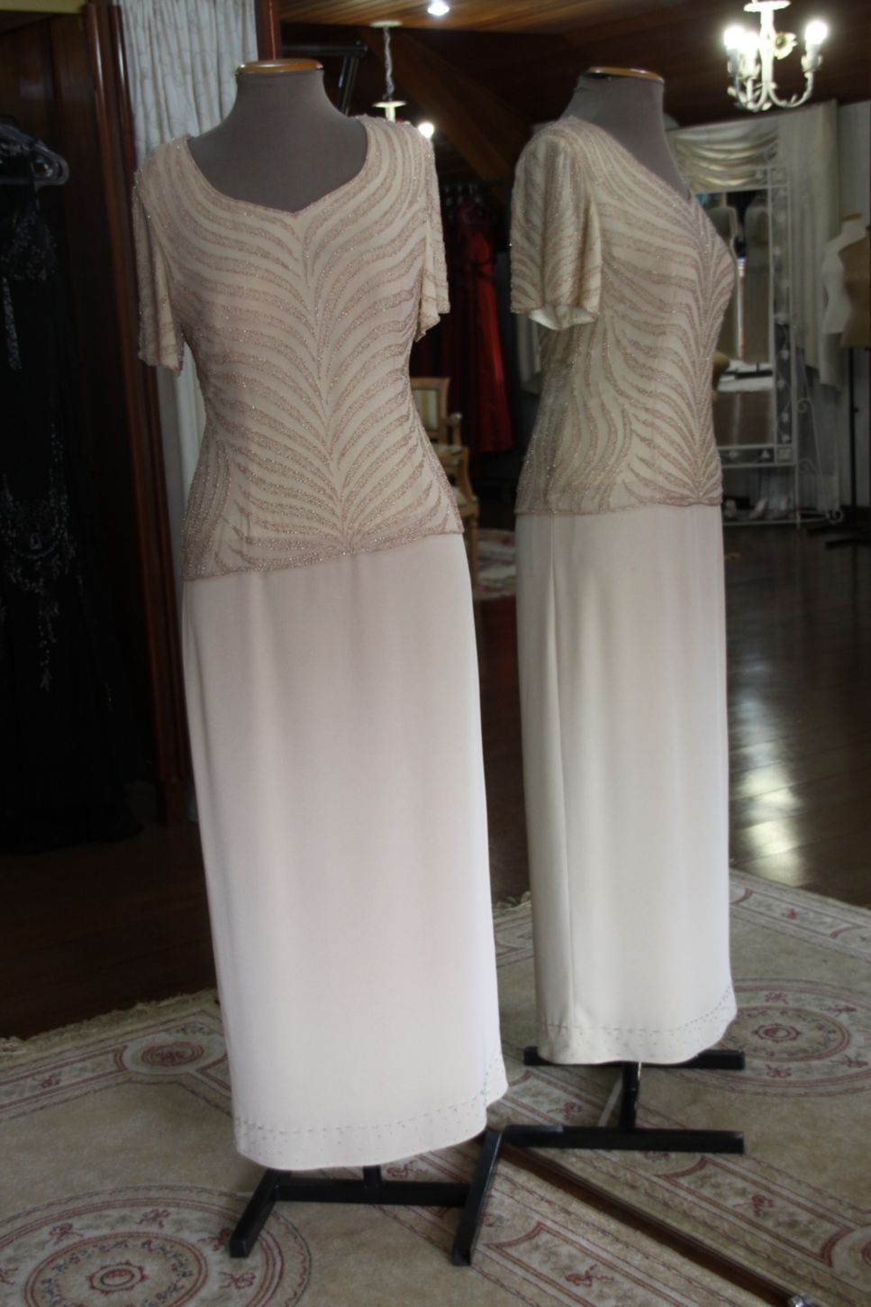 Vestidos para Mães, Madrinhas e Moda Festas - 407 - Hipnose Alta Costura e Spa para Noivas e Noivos - Campinas - SP Vestido de Festa para Mães, Vestido de Festa para Madrinhas, Vestido de Festa para Formatura, Hipnose Alta Costura