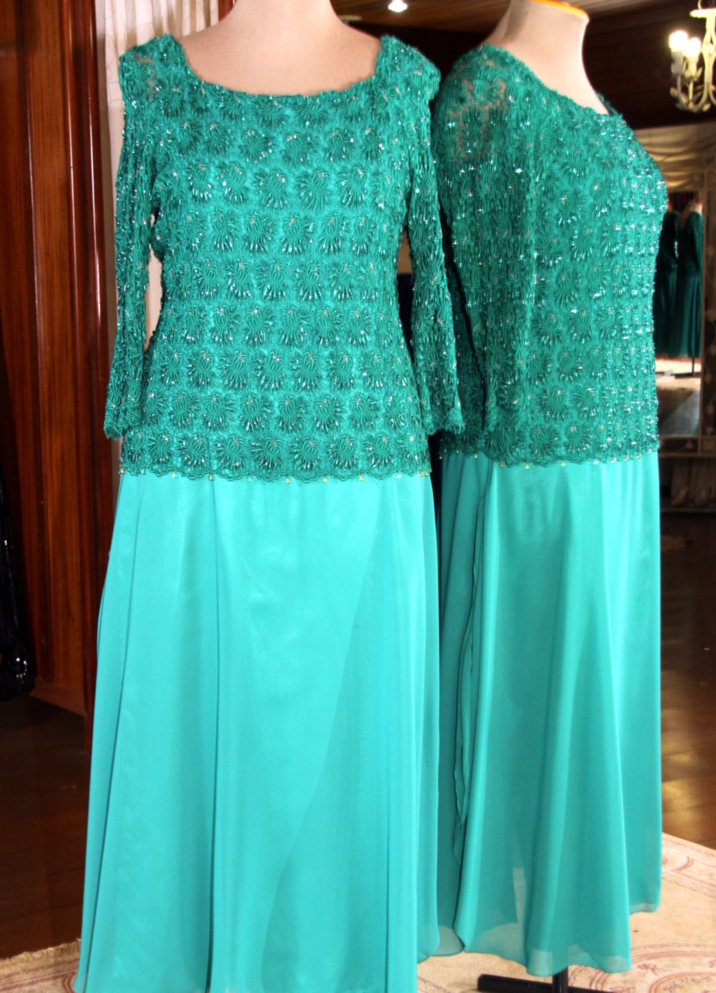 Vestidos para Mães, Madrinhas e Moda Festas - 425 - Hipnose Alta Costura e Spa para Noivas e Noivos - Campinas - SP Vestido de Festa para Mães, Vestido de Festa para Madrinhas, Vestido de Festa para Formatura, Hipnose Alta Costura