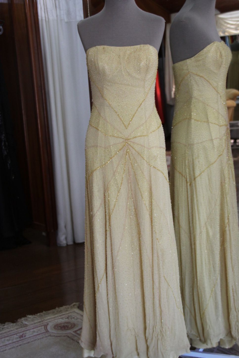 Vestidos para Mães, Madrinhas e Moda Festas - 445 - Hipnose Alta Costura e Spa para Noivas e Noivos - Campinas - SP Vestido de Festa para Mães, Vestido de Festa para Madrinhas, Vestido de Festa para Formatura, Hipnose Alta Costura