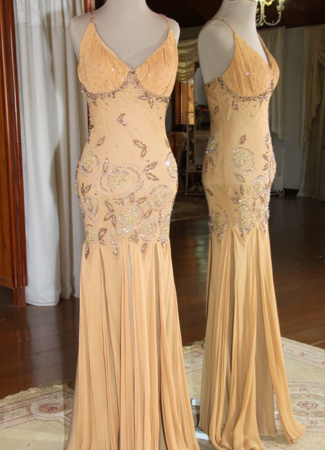 Vestidos para Mães, Madrinhas e Moda Festas - 448 - Hipnose Alta Costura e Spa para Noivas e Noivos - Campinas - SP Vestido de Festa para Mães, Vestido de Festa para Madrinhas, Vestido de Festa para Formatura, Hipnose Alta Costura