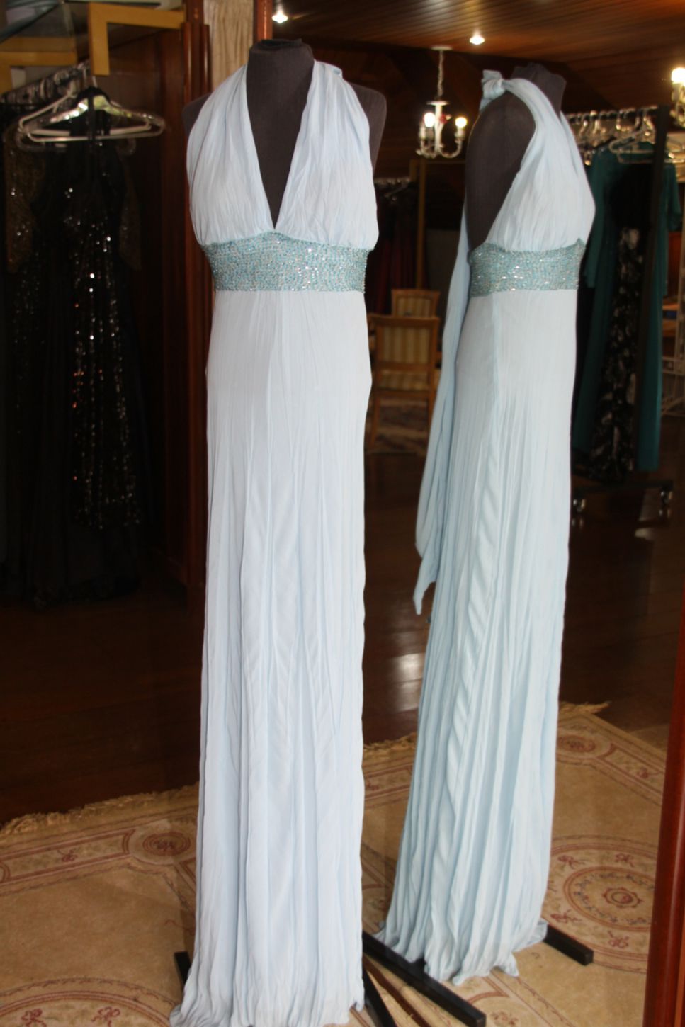 Vestidos para Mães, Madrinhas e Moda Festas - 459 - Hipnose Alta Costura e Spa para Noivas e Noivos - Campinas - SP Vestido de Festa para Mães, Vestido de Festa para Madrinhas, Vestido de Festa para Formatura, Hipnose Alta Costura