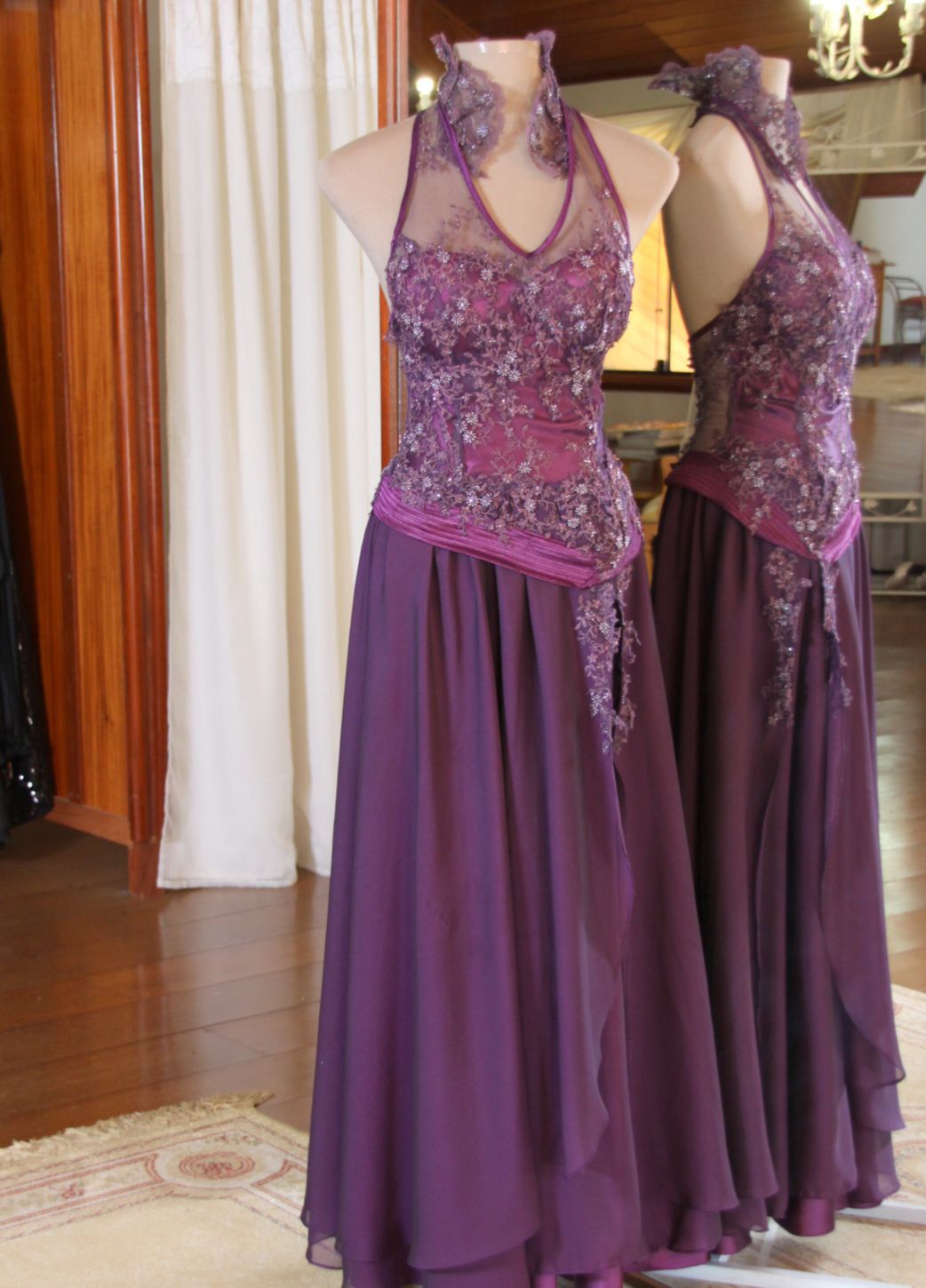 Vestidos para Mães, Madrinhas e Moda Festas - 463 - Hipnose Alta Costura e Spa para Noivas e Noivos - Campinas - SP Vestido de Festa para Mães, Vestido de Festa para Madrinhas, Vestido de Festa para Formatura, Hipnose Alta Costura