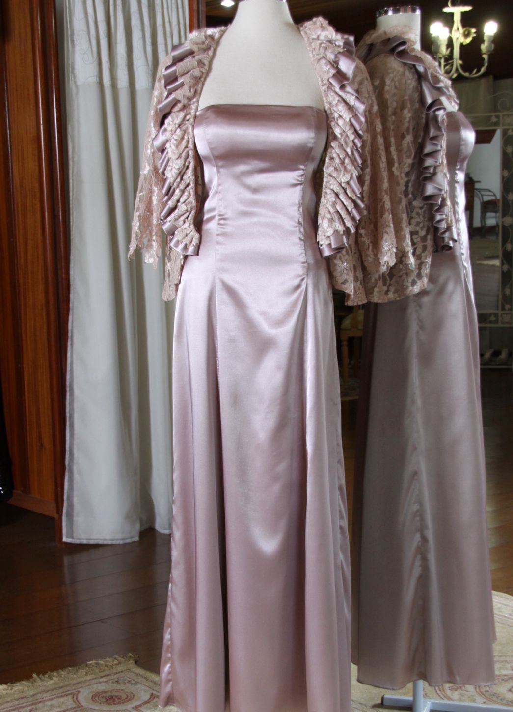 Vestidos para Mães, Madrinhas e Moda Festas - 467 - Hipnose Alta Costura e Spa para Noivas e Noivos - Campinas - SP Vestido de Festa para Mães, Vestido de Festa para Madrinhas, Vestido de Festa para Formatura, Hipnose Alta Costura