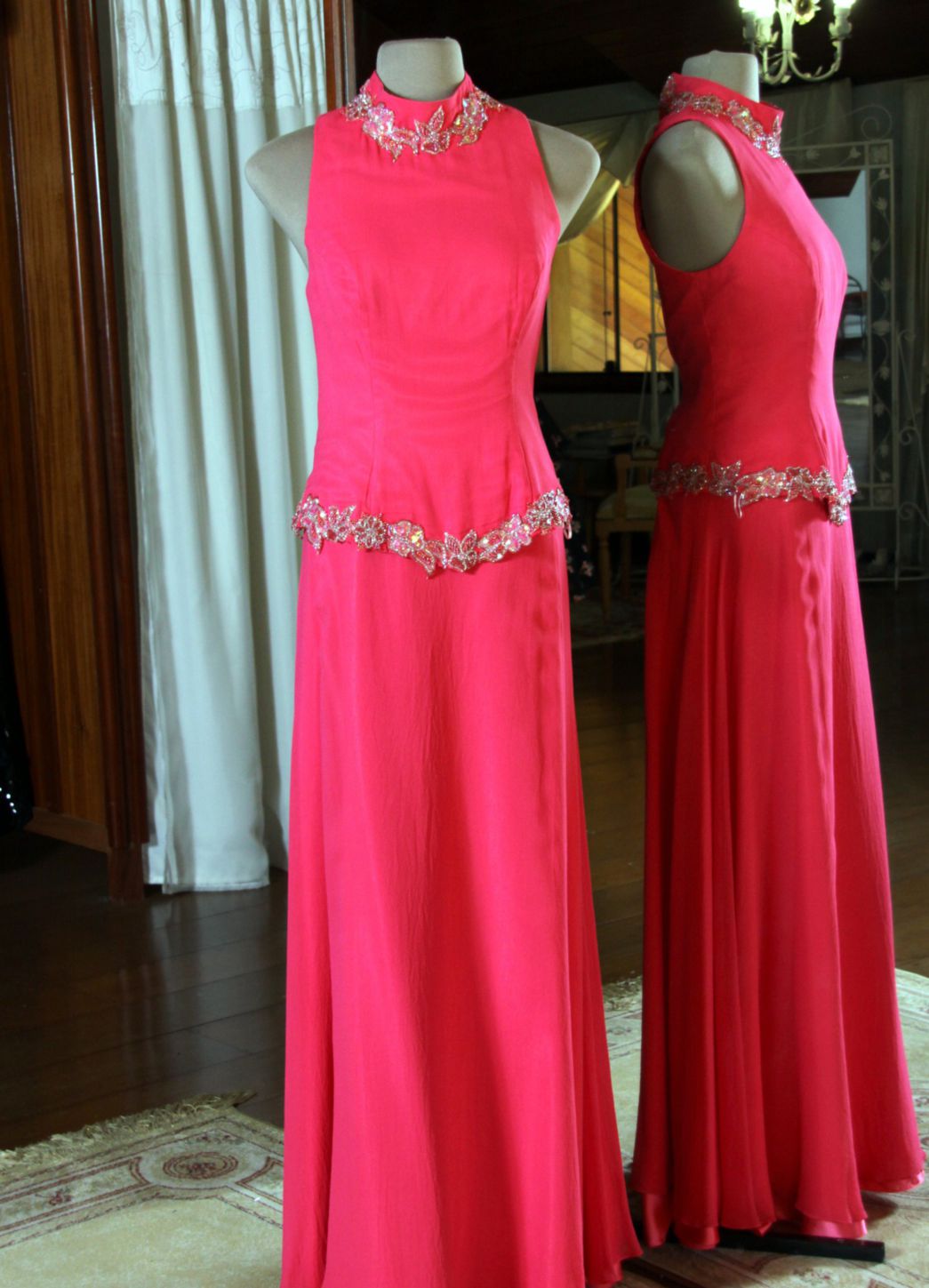 Vestidos para Mães, Madrinhas e Moda Festas - 470 - Hipnose Alta Costura e Spa para Noivas e Noivos - Campinas - SP Vestido de Festa para Mães, Vestido de Festa para Madrinhas, Vestido de Festa para Formatura, Hipnose Alta Costura