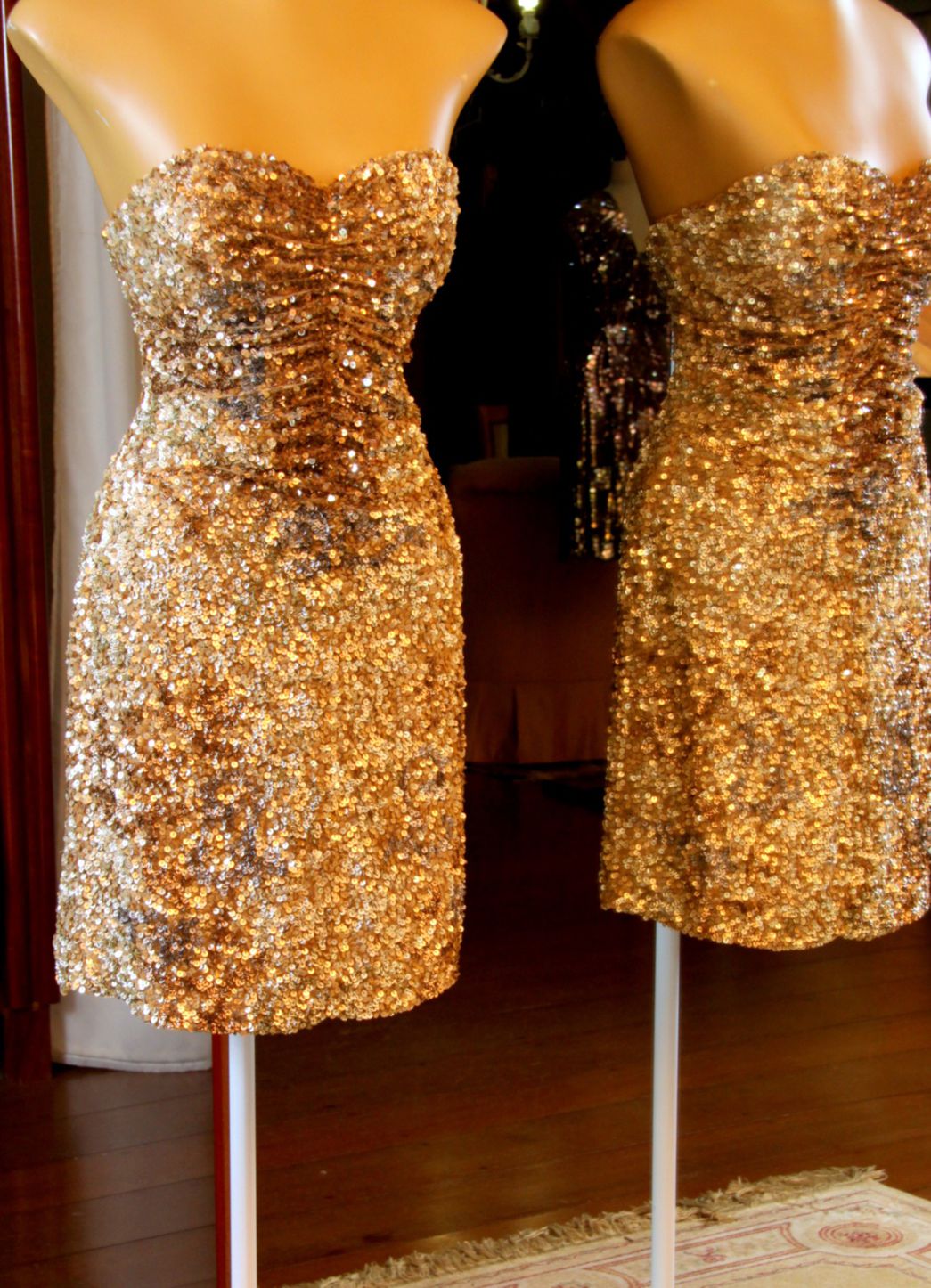 Vestidos para Mães, Madrinhas e Moda Festas - 495 - Hipnose Alta Costura e Spa para Noivas e Noivos - Campinas - SP Vestido de Festa para Mães, Vestido de Festa para Madrinhas, Vestido de Festa para Formatura, Hipnose Alta Costura