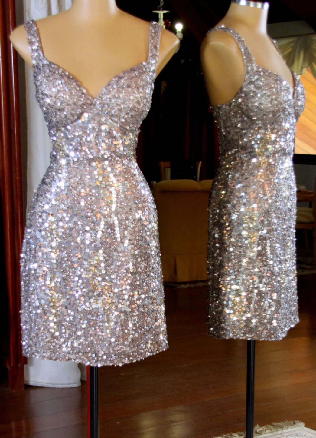 Vestidos para Mães, Madrinhas e Moda Festas - 509 - Hipnose Alta Costura e Spa para Noivas e Noivos - Campinas - SP Vestido de Festa para Mães, Vestido de Festa para Madrinhas, Vestido de Festa para Formatura, Hipnose Alta Costura