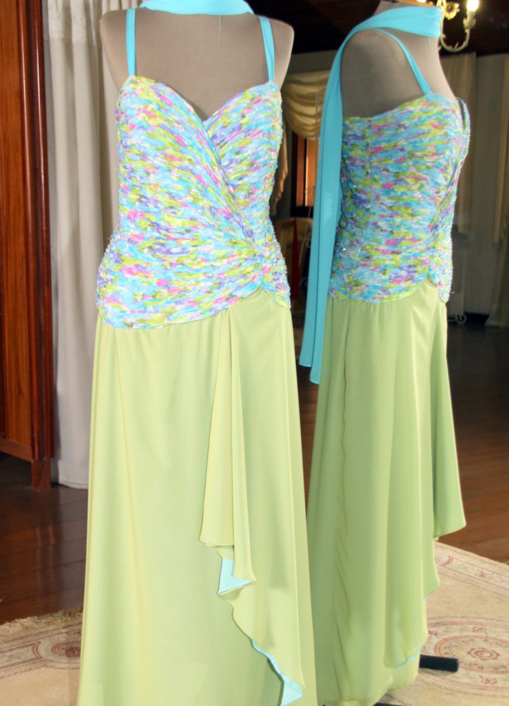 Vestidos para Mães, Madrinhas e Moda Festas - 512 - Hipnose Alta Costura e Spa para Noivas e Noivos - Campinas - SP Vestido de Festa para Mães, Vestido de Festa para Madrinhas, Vestido de Festa para Formatura, Hipnose Alta Costura