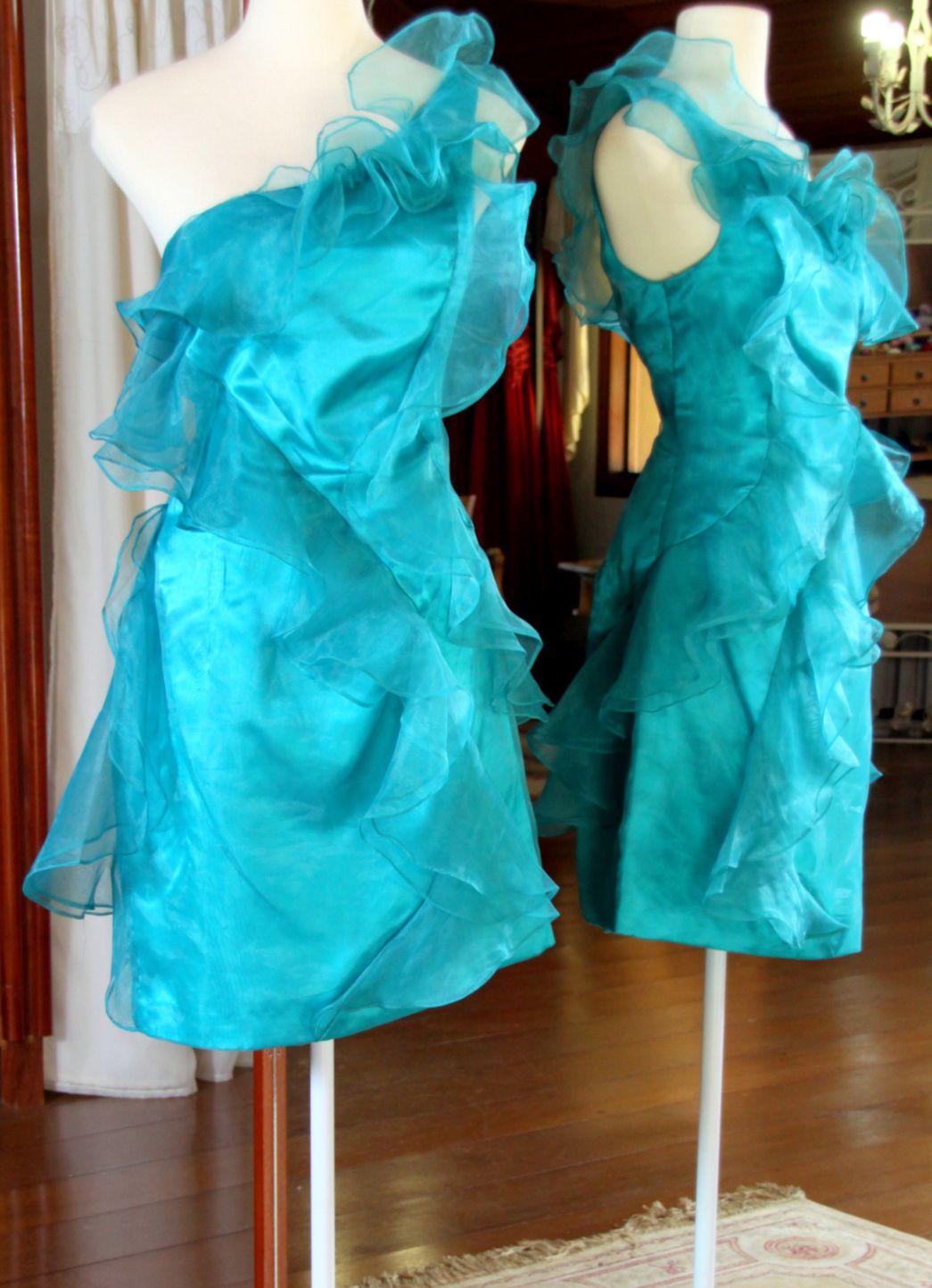 Vestidos para Mães, Madrinhas e Moda Festas - 519 - Hipnose Alta Costura e Spa para Noivas e Noivos - Campinas - SP Vestido de Festa para Mães, Vestido de Festa para Madrinhas, Vestido de Festa para Formatura, Hipnose Alta Costura