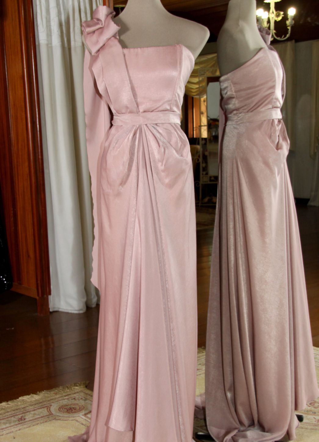 Vestidos para Mães, Madrinhas e Moda Festas - 527 - Hipnose Alta Costura e Spa para Noivas e Noivos - Campinas - SP Vestido de Festa para Mães, Vestido de Festa para Madrinhas, Vestido de Festa para Formatura, Hipnose Alta Costura