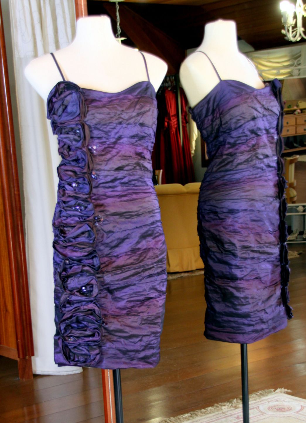 Vestidos para Mães, Madrinhas e Moda Festas - 541 - Hipnose Alta Costura e Spa para Noivas e Noivos - Campinas - SP Vestido de Festa para Mães, Vestido de Festa para Madrinhas, Vestido de Festa para Formatura, Hipnose Alta Costura