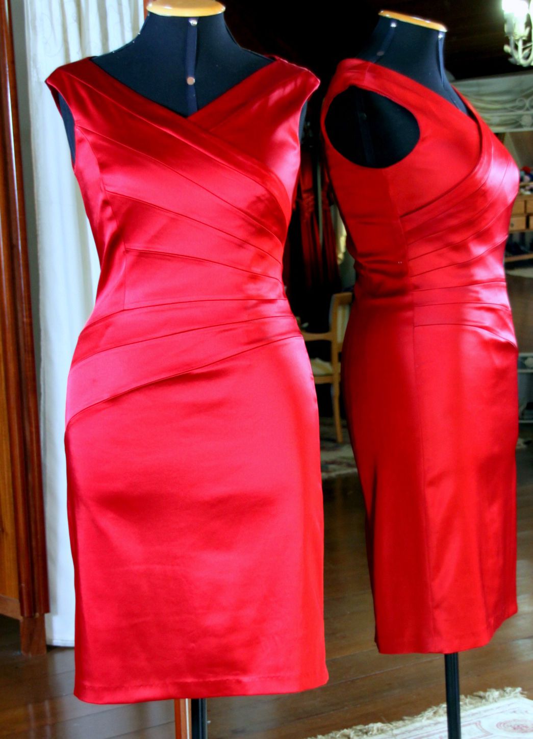 Vestidos para Mães, Madrinhas e Moda Festas - 559 - Hipnose Alta Costura e Spa para Noivas e Noivos - Campinas - SP Vestido de Festa para Mães, Vestido de Festa para Madrinhas, Vestido de Festa para Formatura, Hipnose Alta Costura