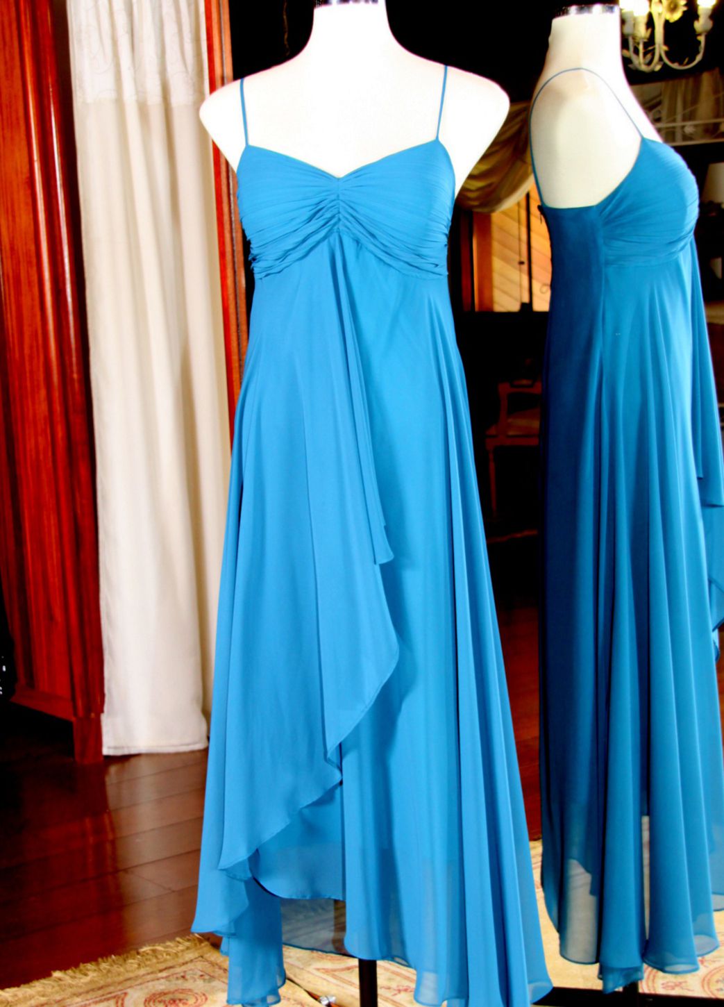 Vestidos para Mães, Madrinhas e Moda Festas - 577 - Hipnose Alta Costura e Spa para Noivas e Noivos - Campinas - SP Vestido de Festa para Mães, Vestido de Festa para Madrinhas, Vestido de Festa para Formatura, Hipnose Alta Costura