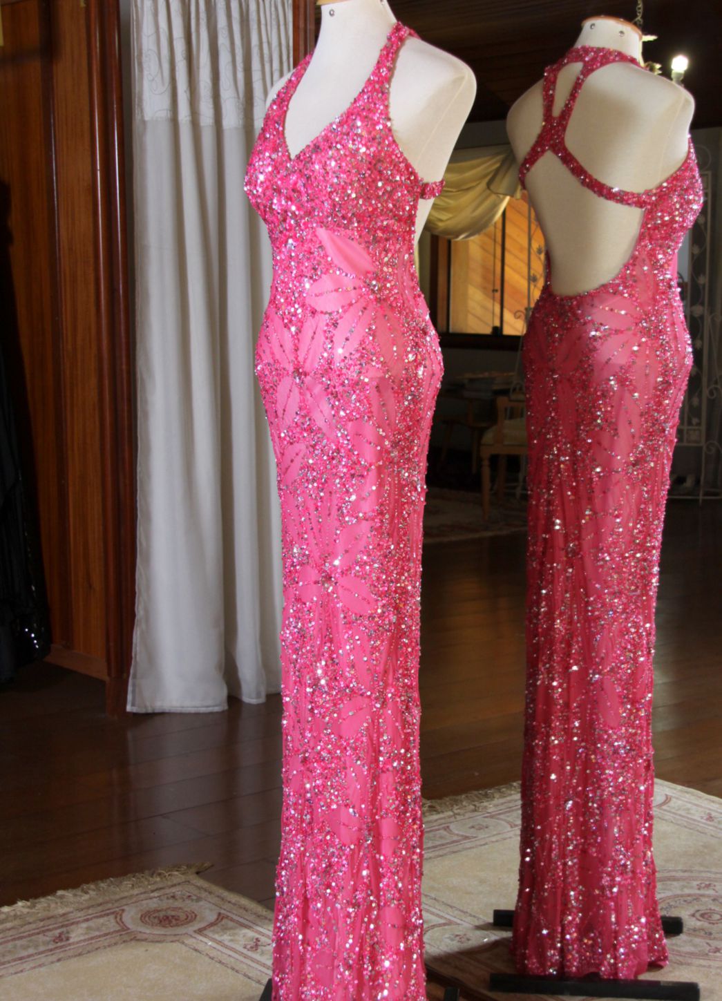 Vestidos para Mães, Madrinhas e Moda Festas - 578 - Hipnose Alta Costura e Spa para Noivas e Noivos - Campinas - SP Vestido de Festa para Mães, Vestido de Festa para Madrinhas, Vestido de Festa para Formatura, Hipnose Alta Costura