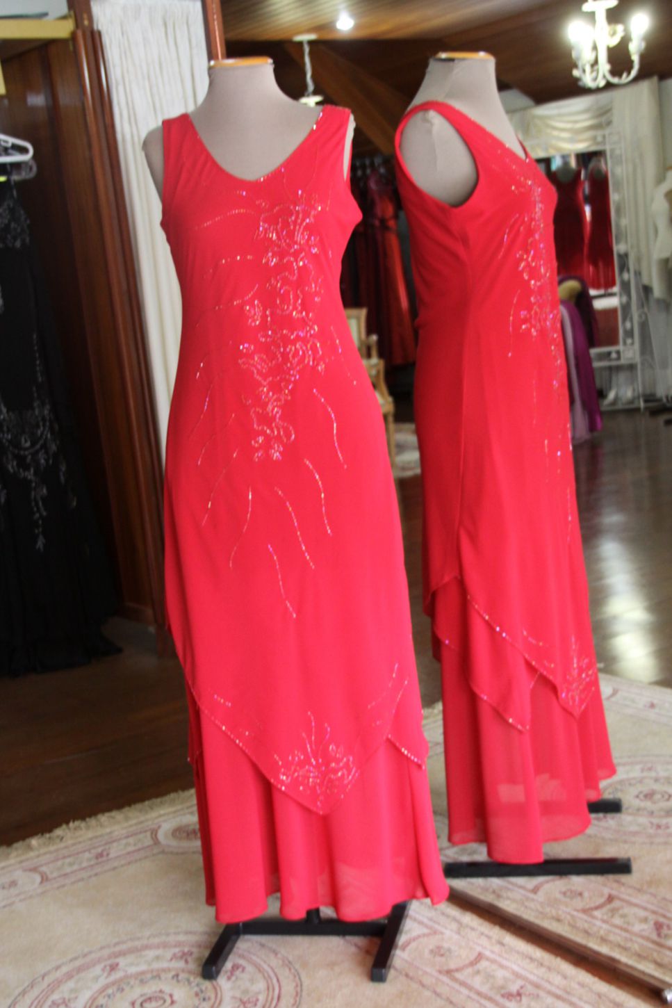 Vestidos para Mães, Madrinhas e Moda Festas - 601 - Hipnose Alta Costura e Spa para Noivas e Noivos - Campinas - SP Vestido de Festa para Mães, Vestido de Festa para Madrinhas, Vestido de Festa para Formatura, Hipnose Alta Costura